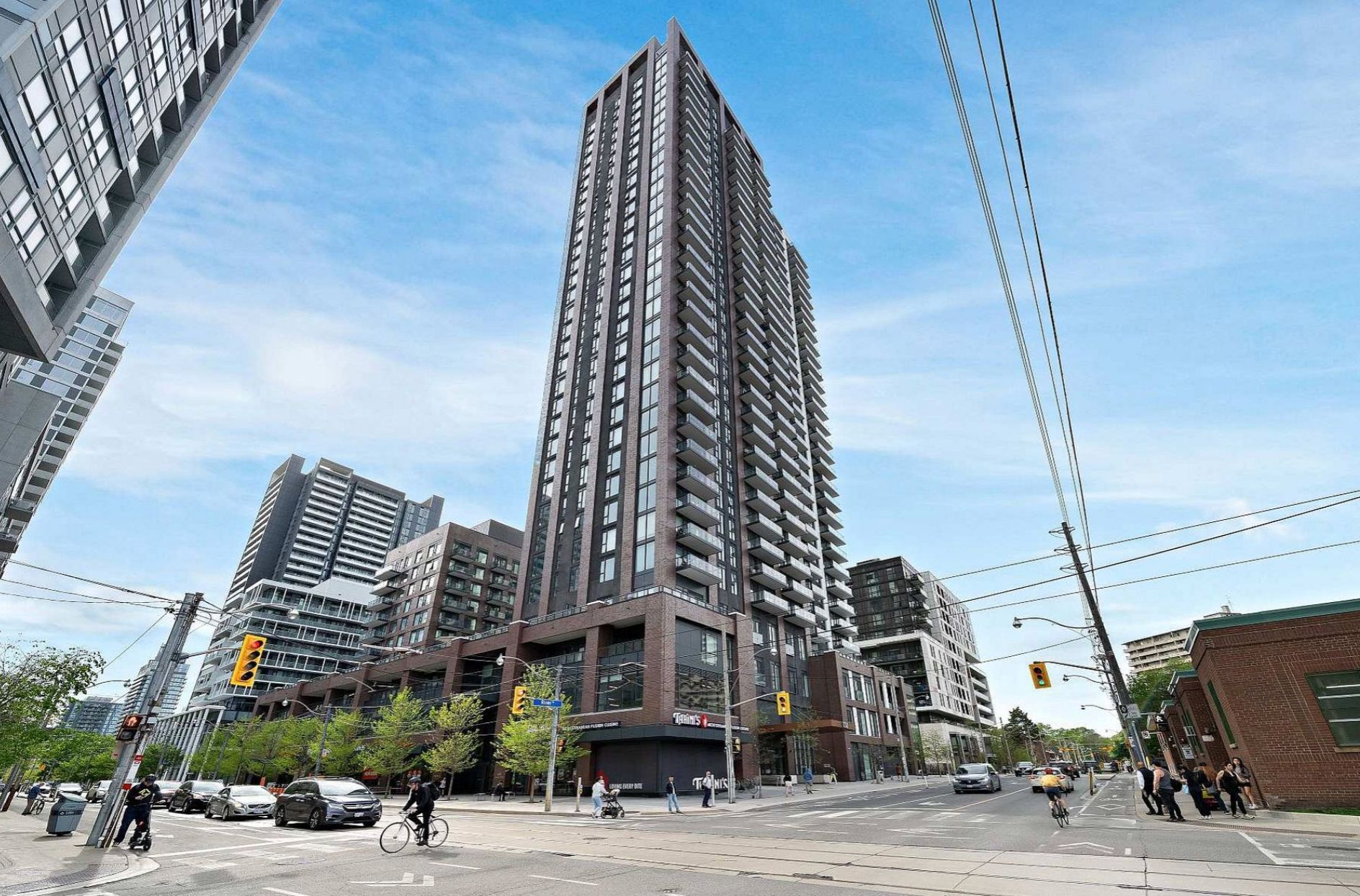 130 River Street 2312, Toronto, On M5a 0r8