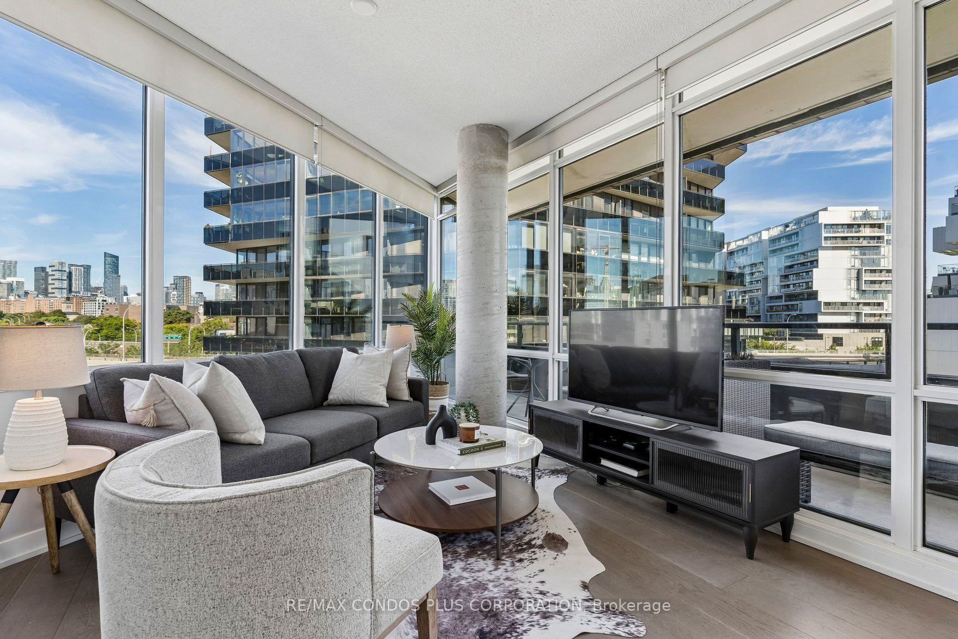 120 Bayview Avenue N405, Toronto, On M5a 0g4