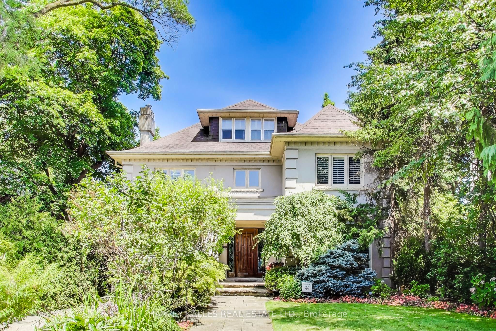 103 Vesta Drive, Toronto, On M5p 2z8