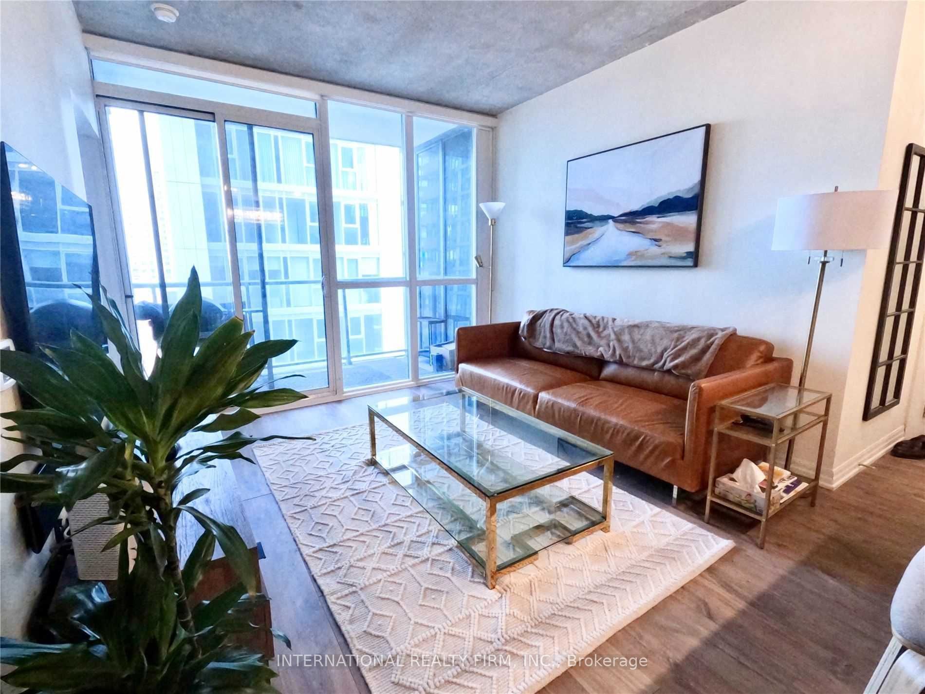 88 Blue Jays Way 1801, Toronto, On M5v 0l7