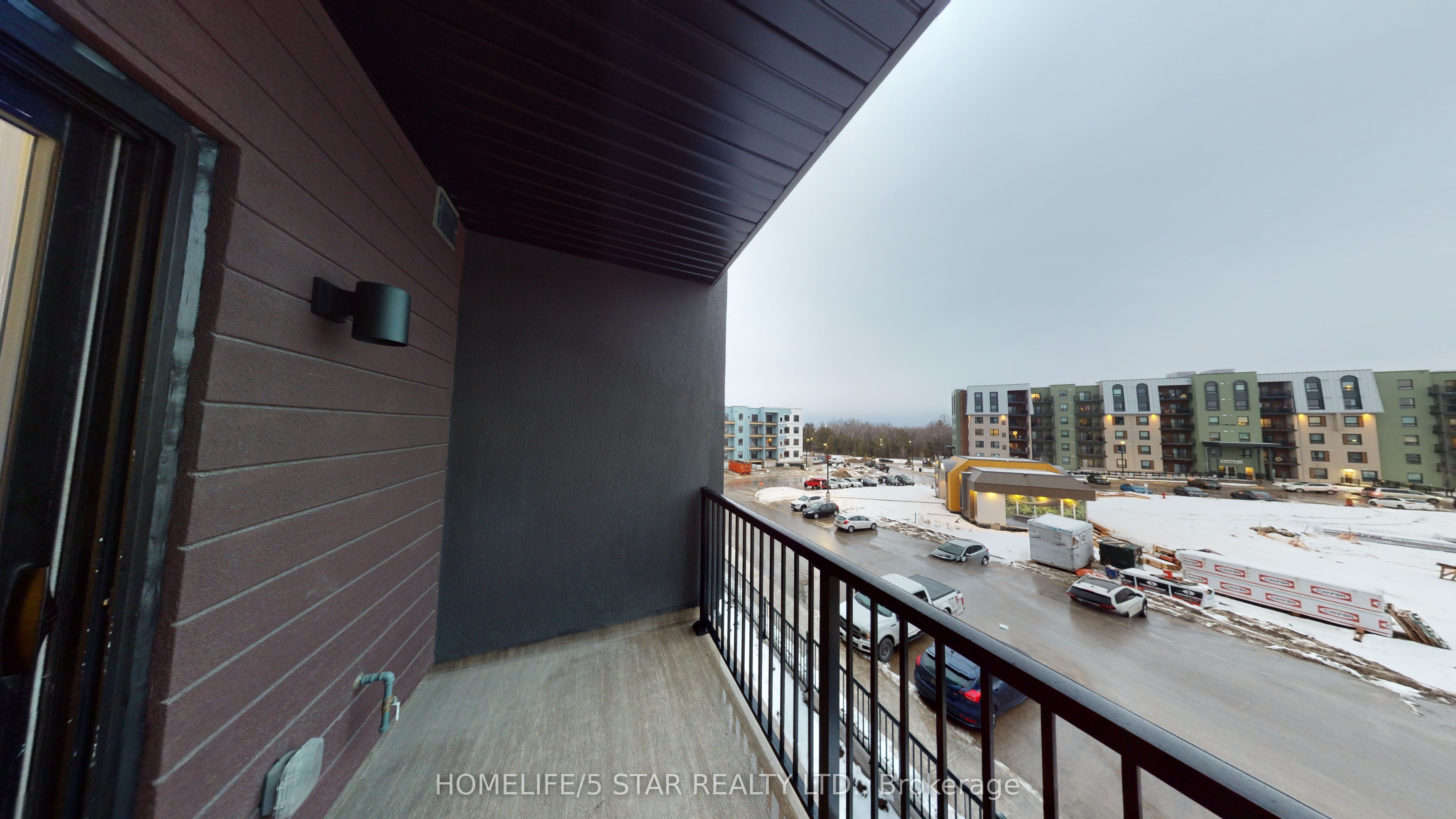 49 Earlsdale Avenue, Toronto, On M9c 1k9