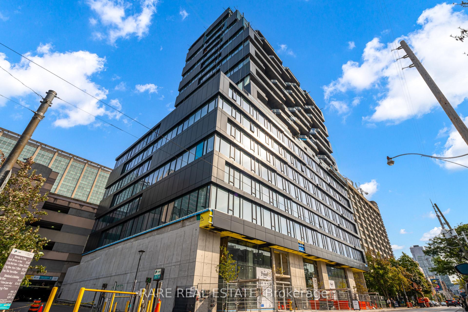195 Mccaul Street 619, Toronto, On M5t 1w6