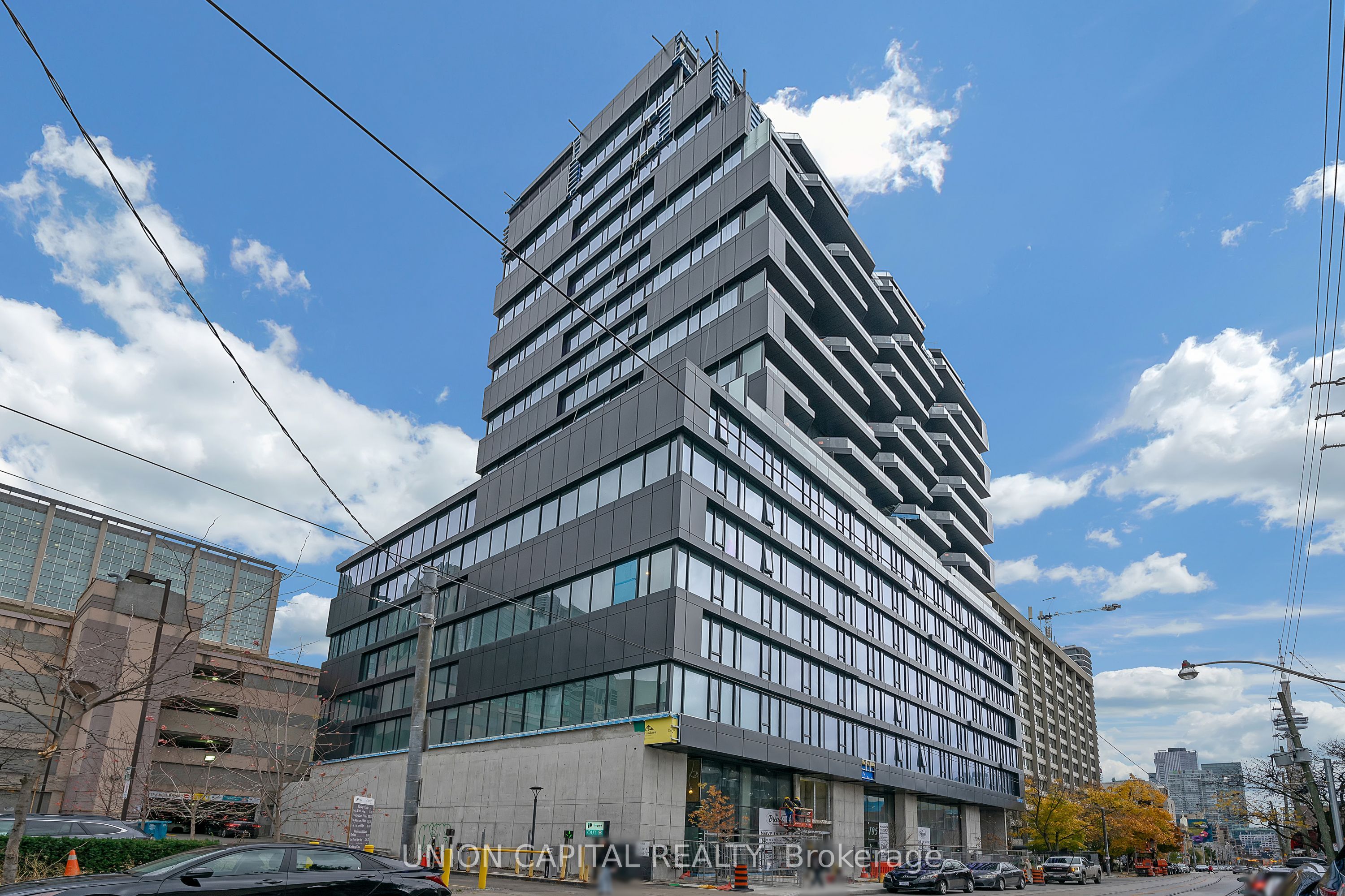 195 Mccaul Street 1111, Toronto, On M5t 1w6