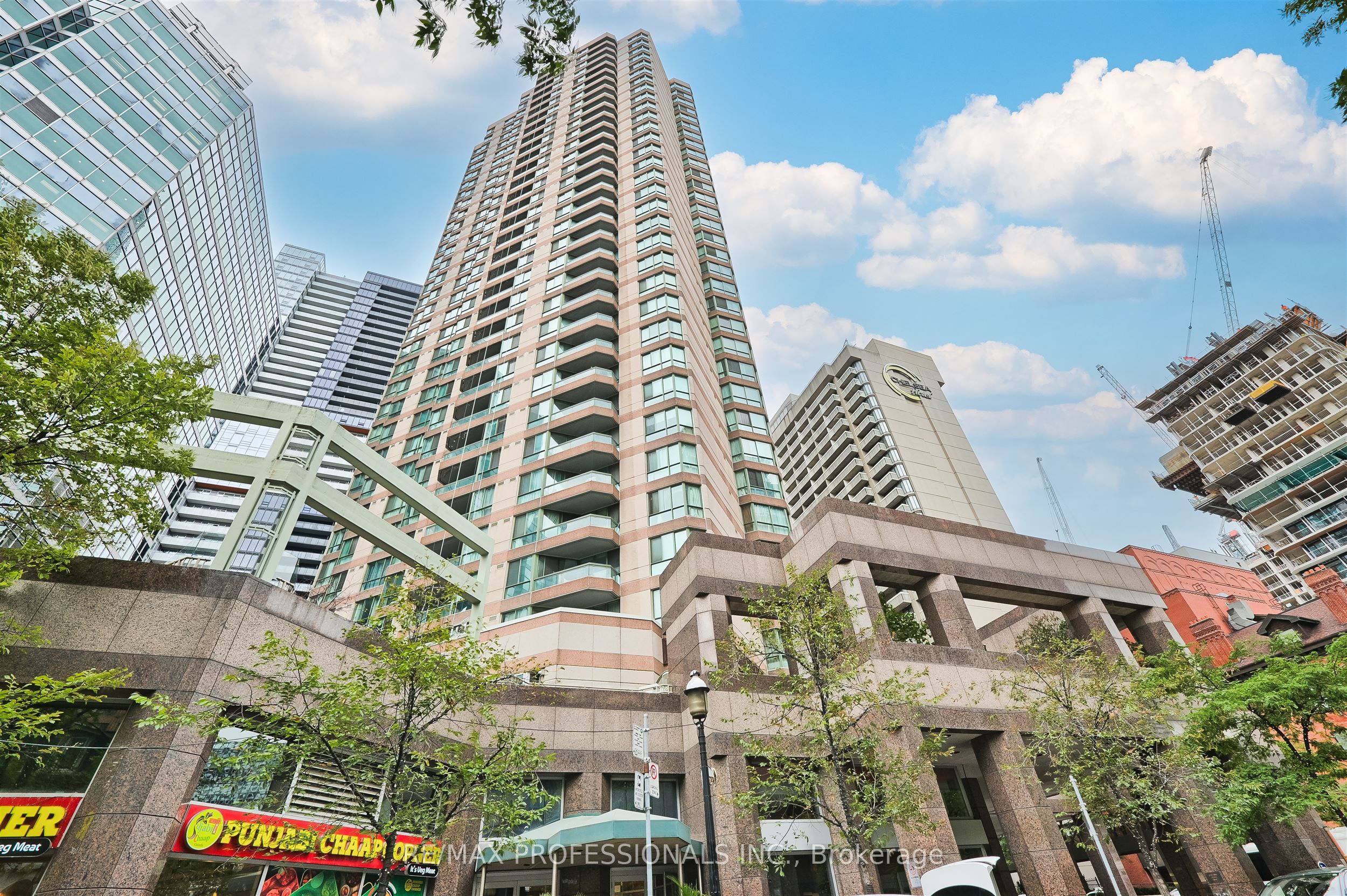 38 Elm Street 3110, Toronto, On M7a 2a3