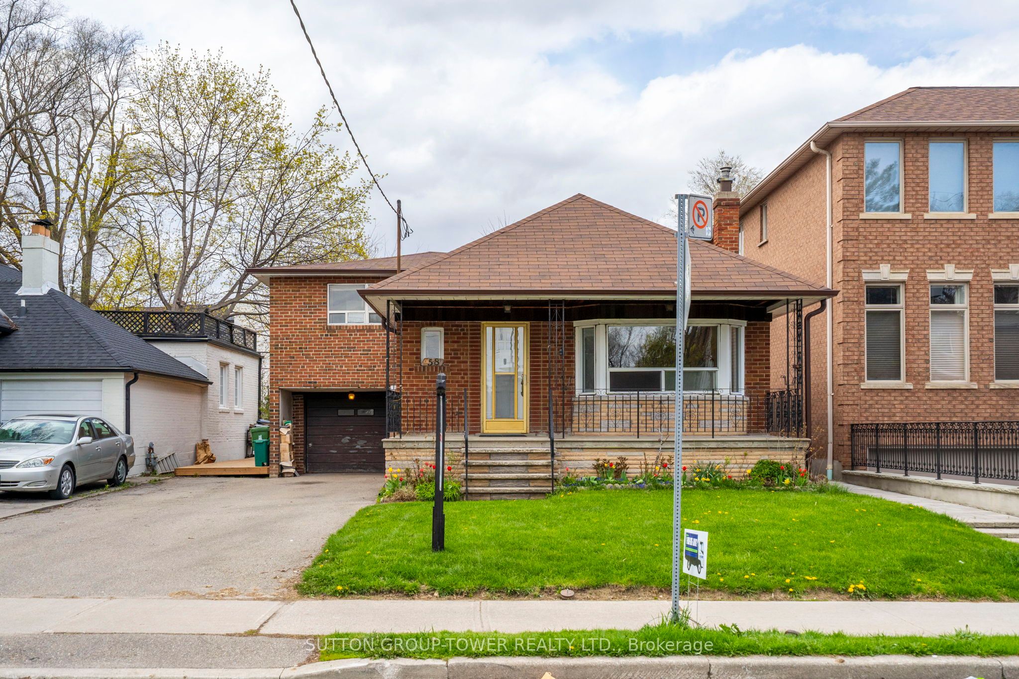 58 Shelborne Avenue, Toronto, On M5n 1z1