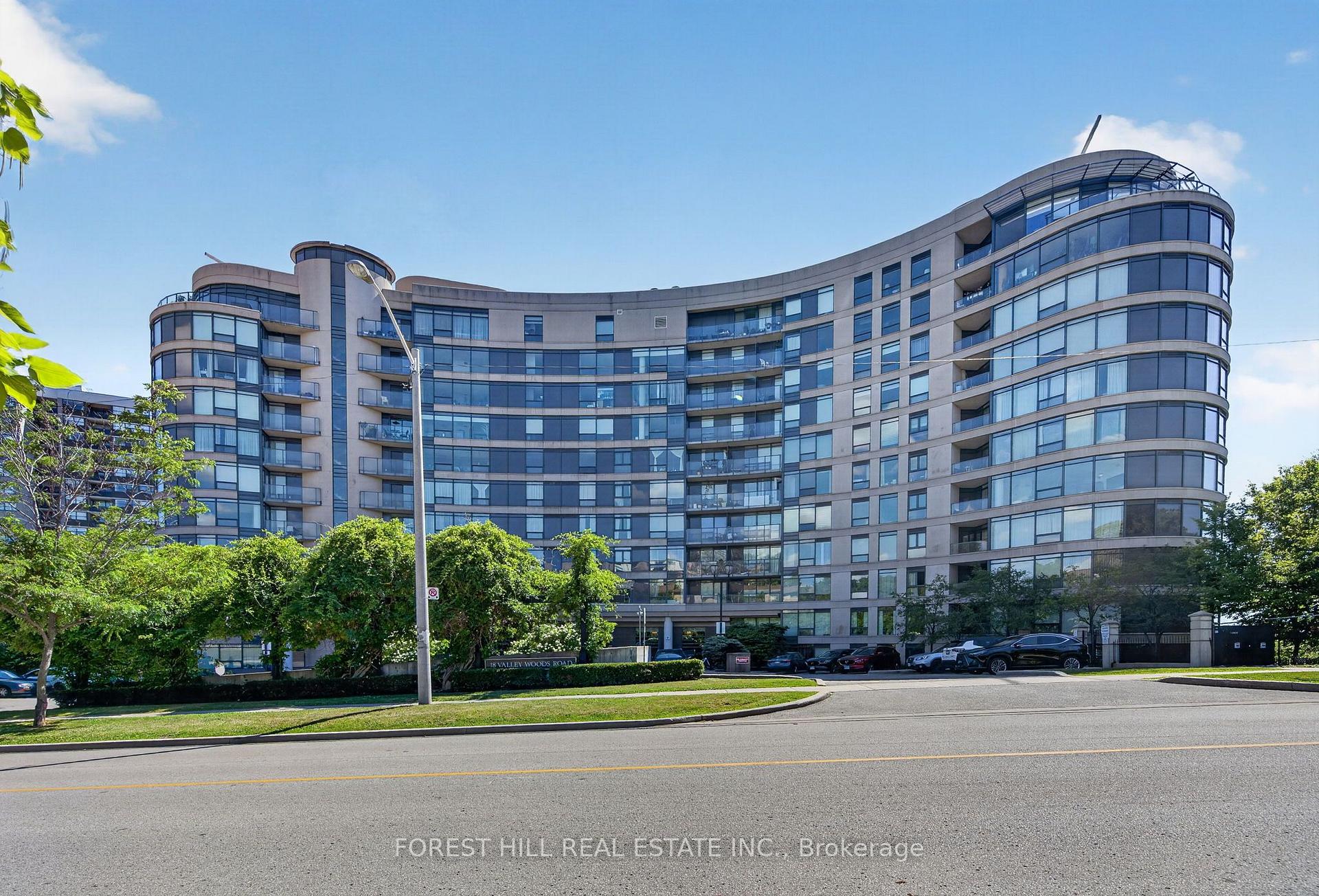 18 Valley Woods Road Ph310, Toronto, On M3a 0a1