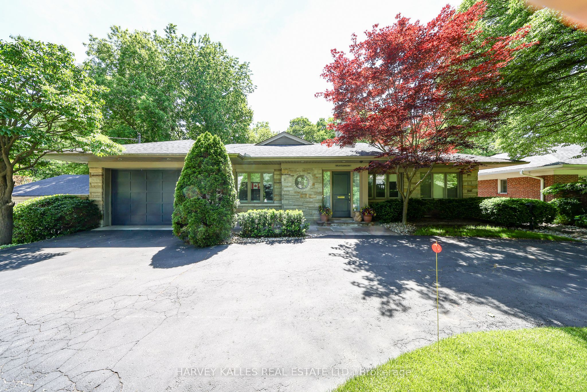 176 Old Yonge Street, Toronto, On M2p 1p9