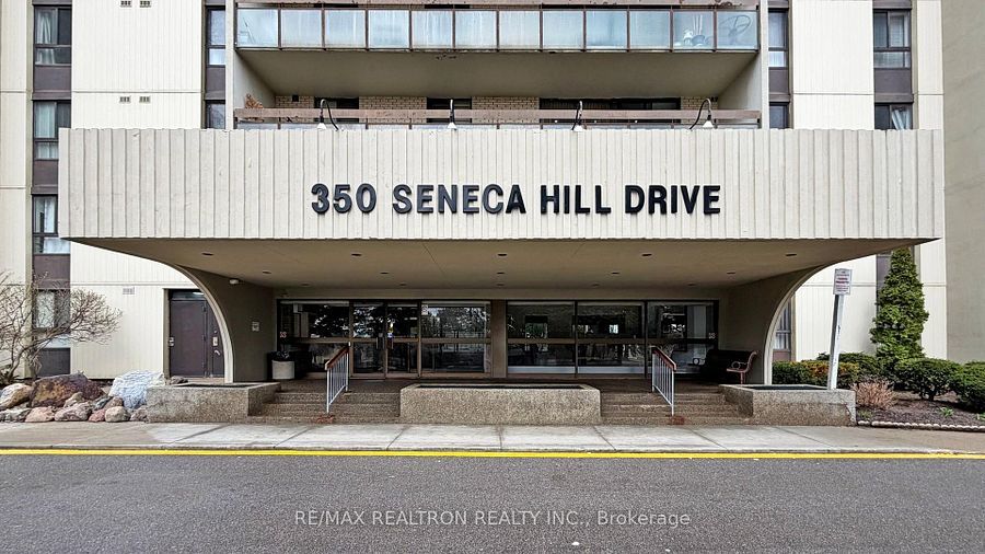 350 Seneca Hill Drive 212, Toronto, On M2j 4s7