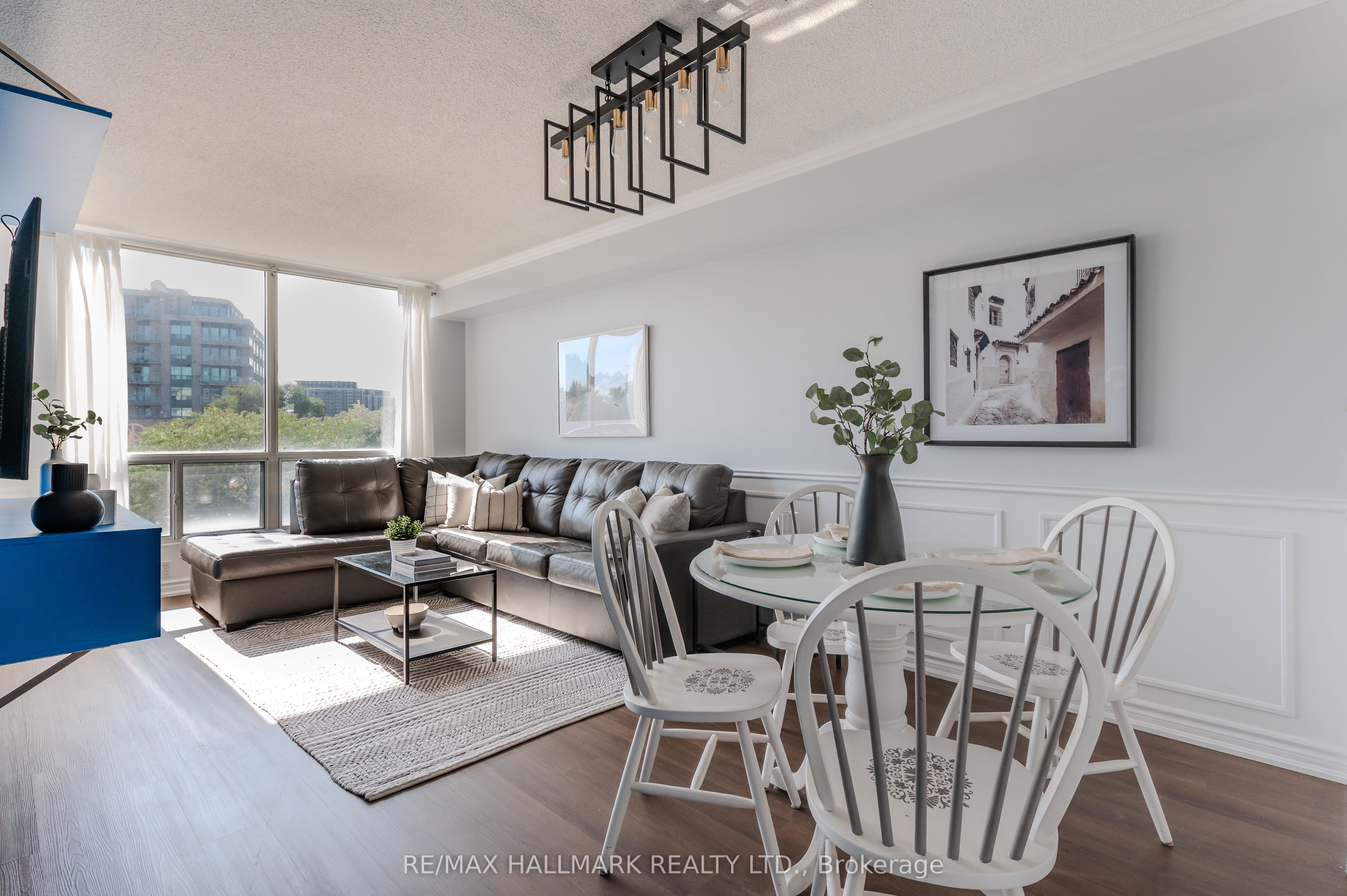 906 Sheppard Avenue W 308, Toronto, On M3h 2t5