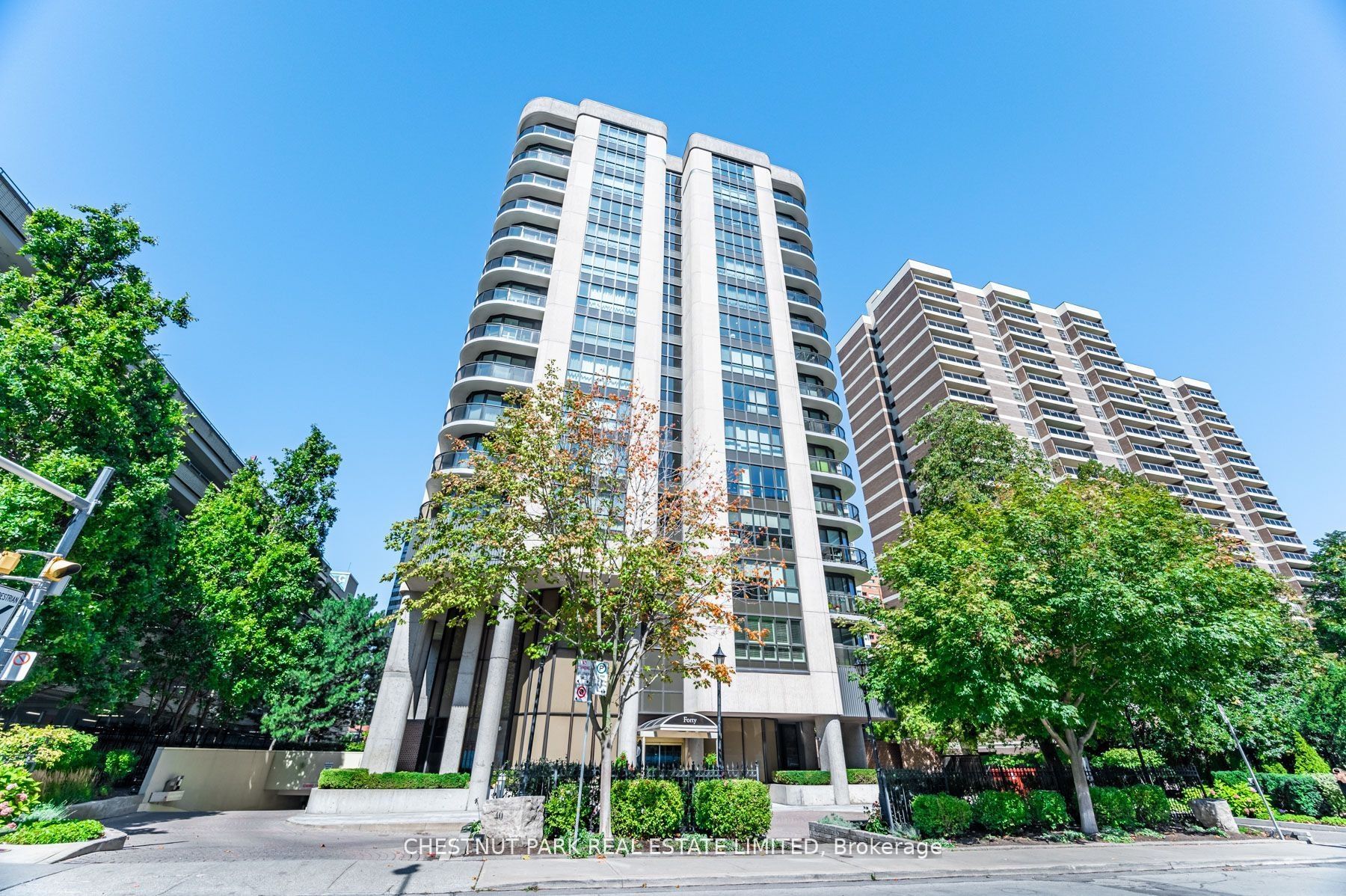 40 Rosehill Avenue Phg, Toronto, On M4t 1g5