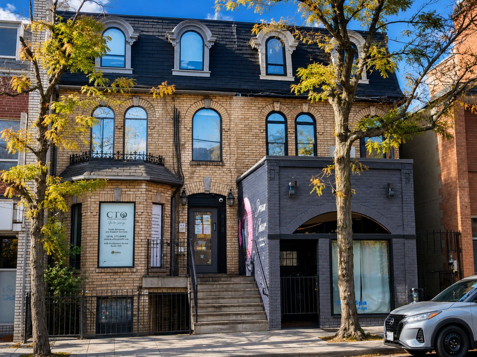 440 Parliament Street Main & 1/2 Bsmt, Toronto, On M5a 3a2
