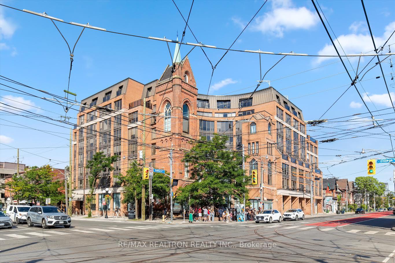 456 College Street 512, Toronto, On M6g 4a3