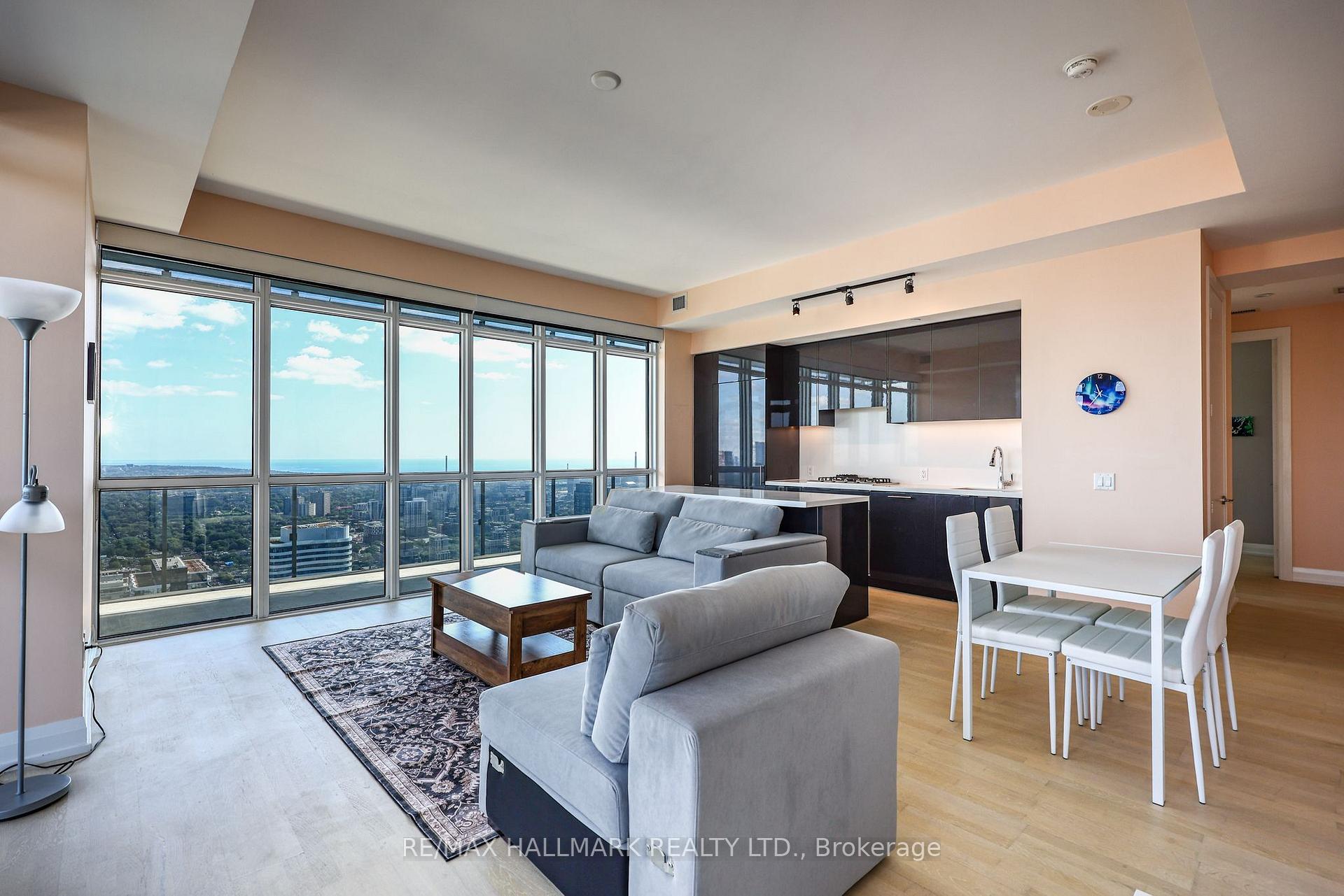7 Grenville Street 6005, Toronto, On M4y 0e9
