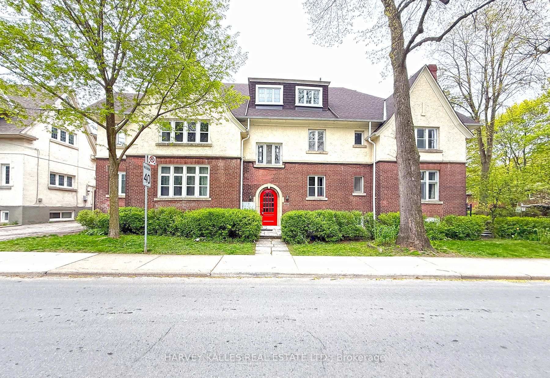 807 Duplex Avenue Bsmt, Toronto, On M4r 1w6