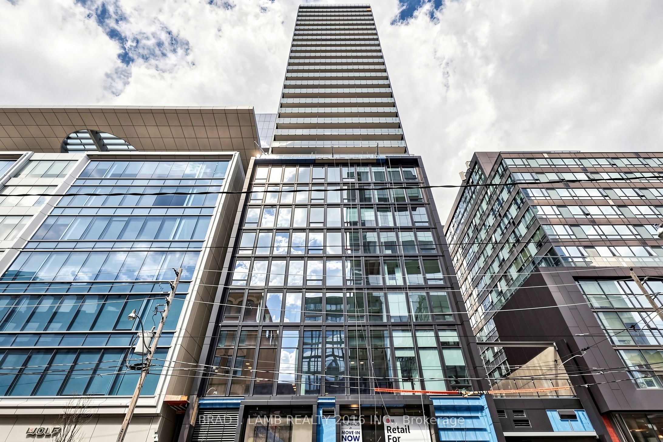 284 King Street E 701, Toronto, On M5a 1k4