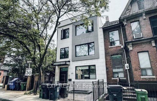 271 Ontario Street 1, Toronto, On M5a 2v6
