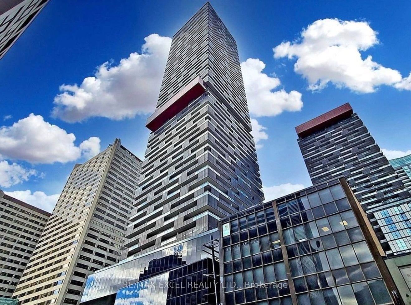 8 Eglinton Avenue E 5603, Toronto, On M4p 0c1