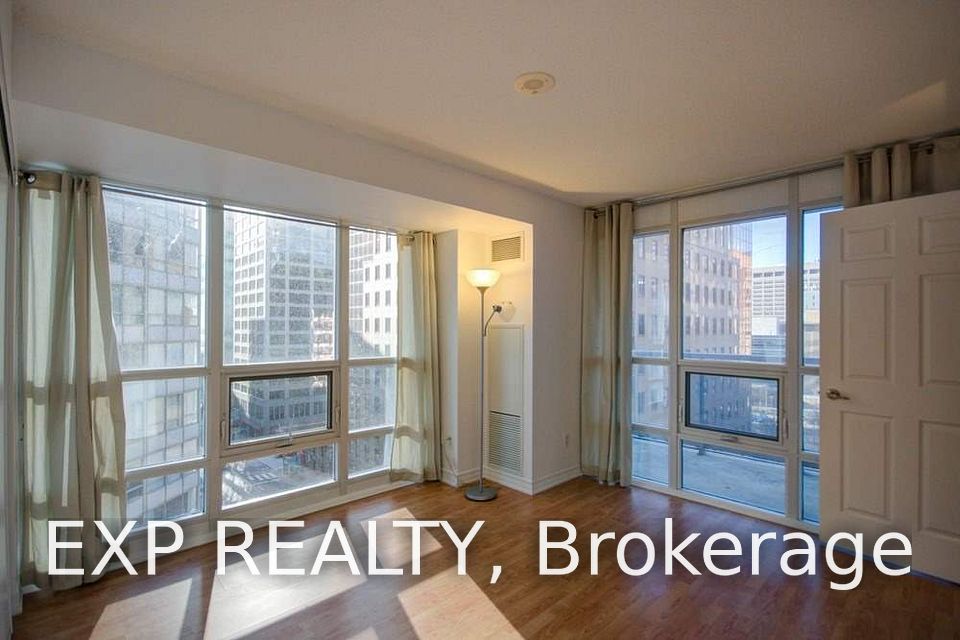 761 Bay Street 809, Toronto, On M5g 2r2