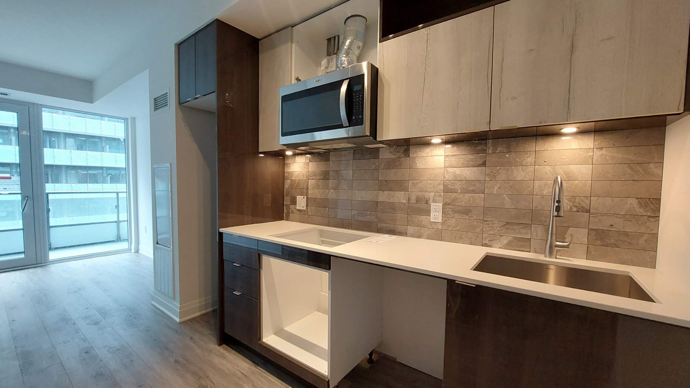70 Princess Street 2712 E, Toronto, On M5a 0x6