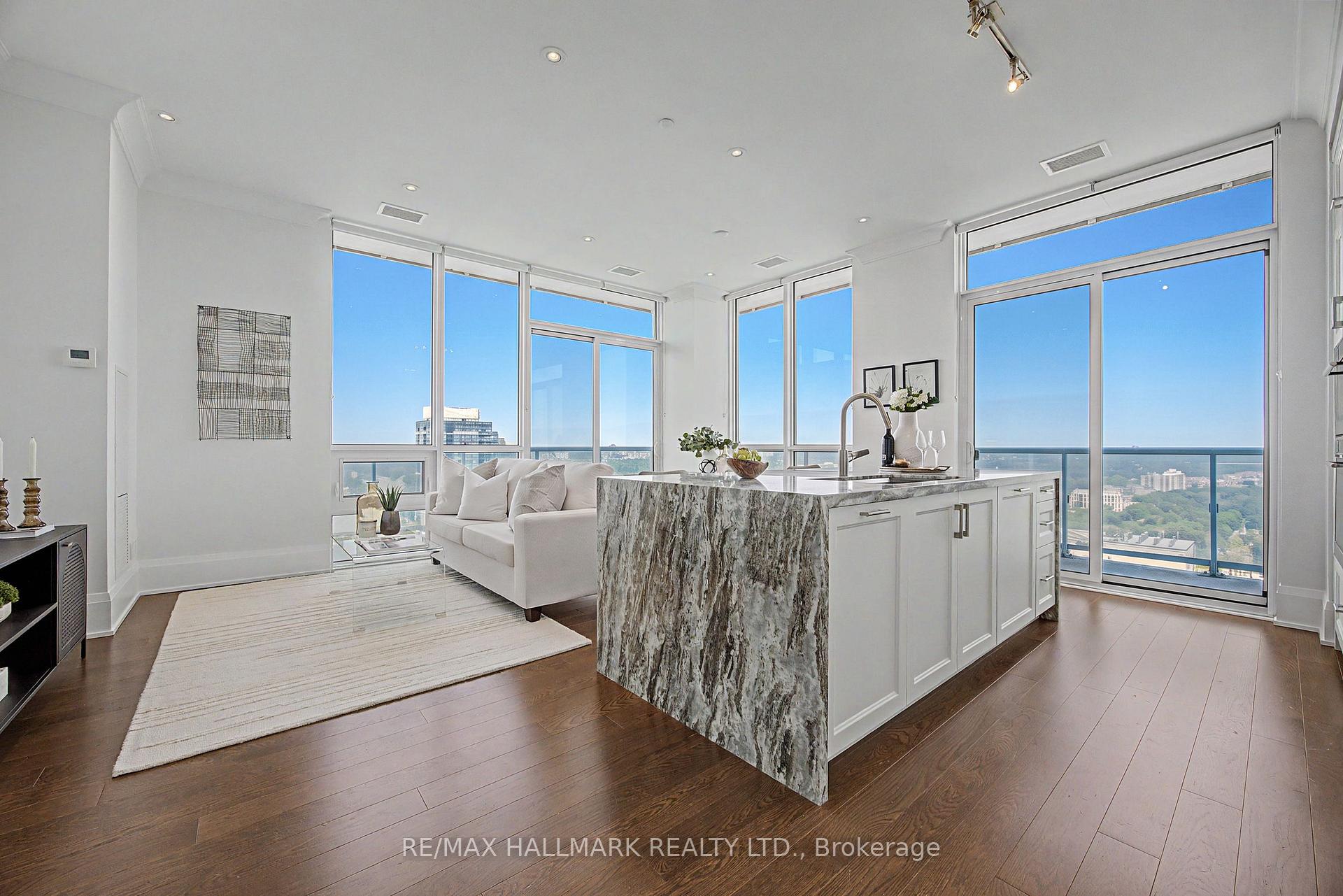 101 Erskine Avenue Ph15, Toronto, On M4p 0c5
