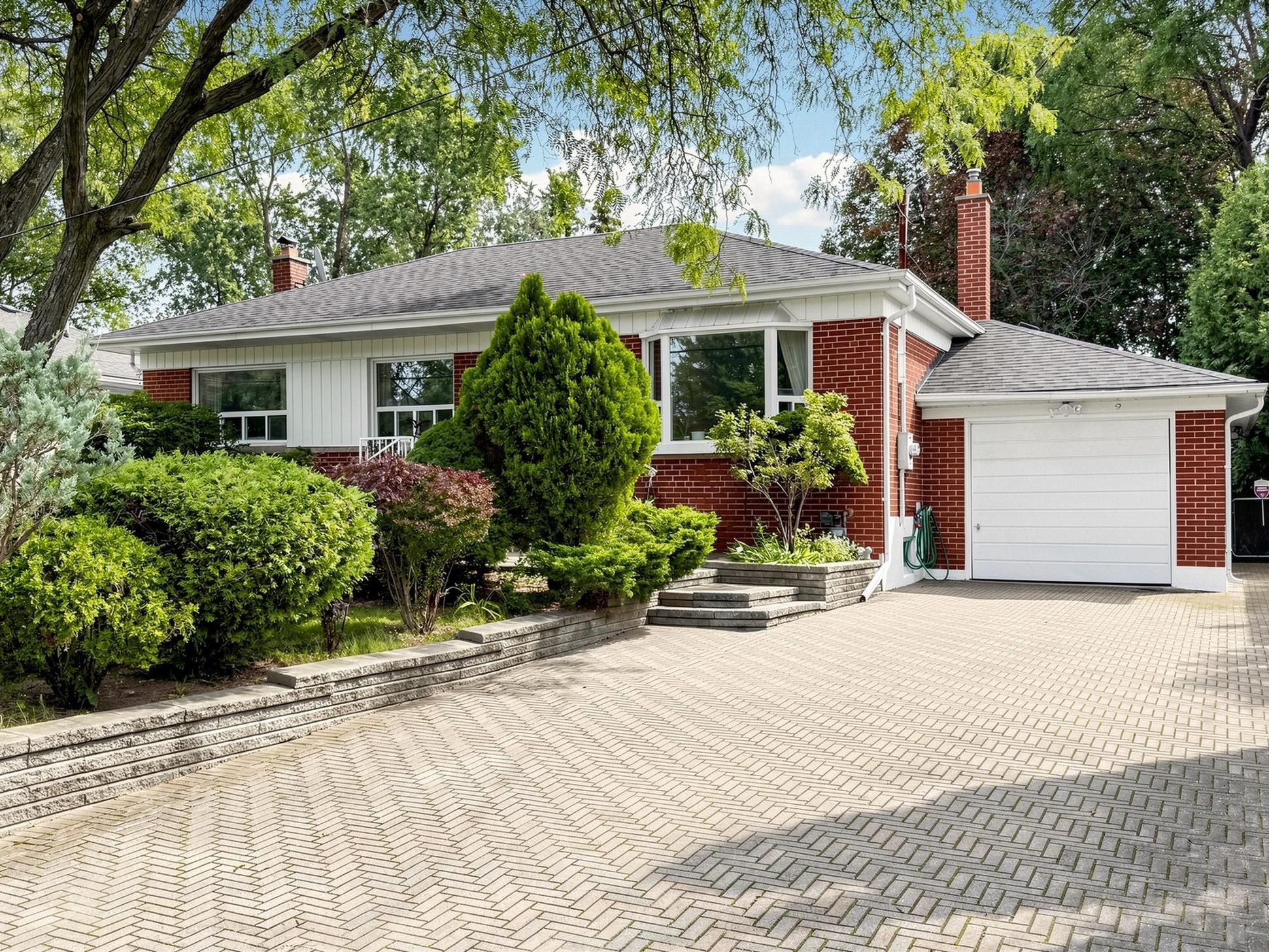 37 Tefley Road, Toronto, On M2m 1c5