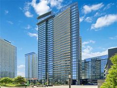 70 Queens Wharf Road 2201, Toronto, On M5v 0j2