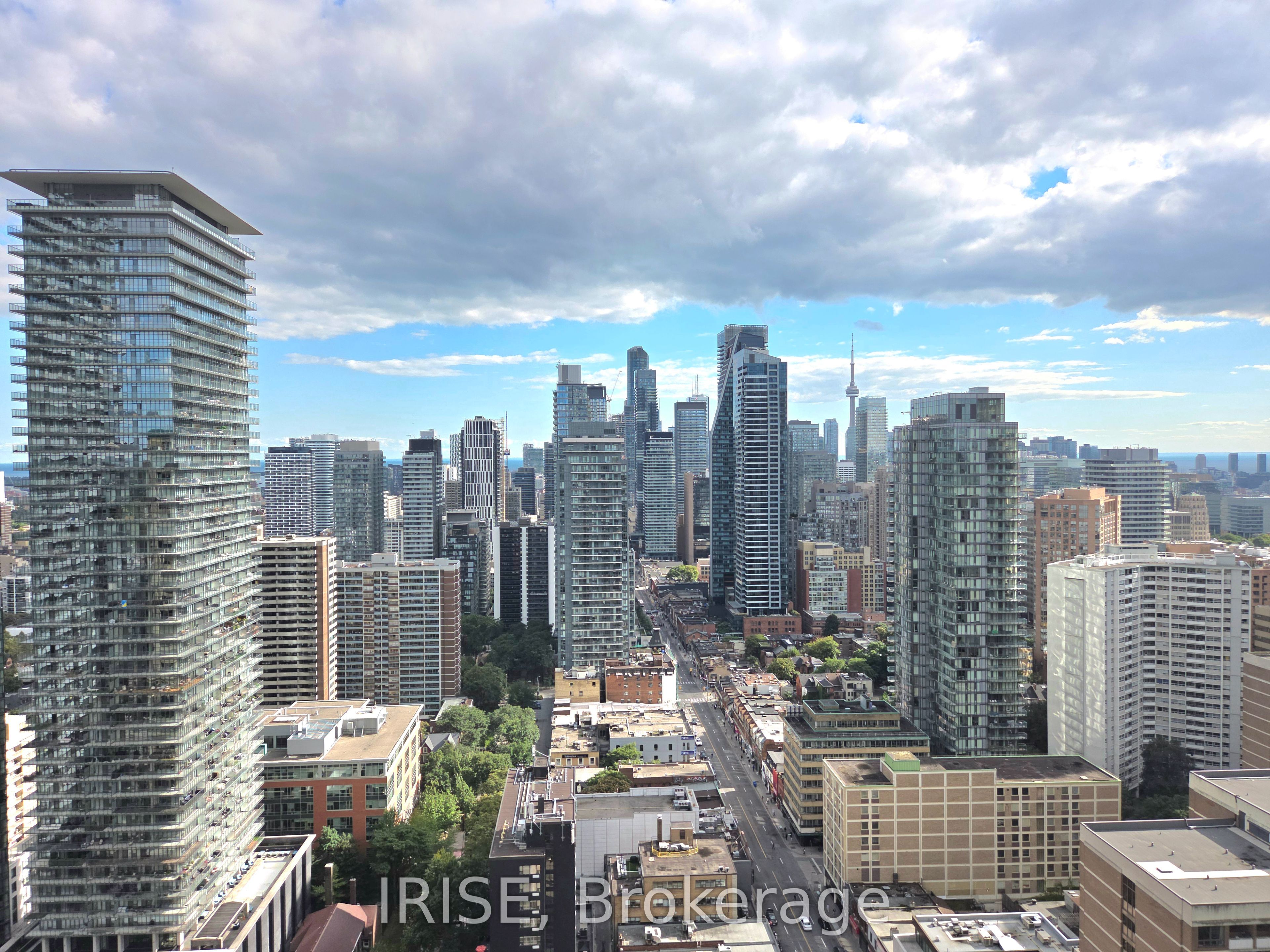 1 Bloor Street E 2904, Toronto, On M4w 0a8