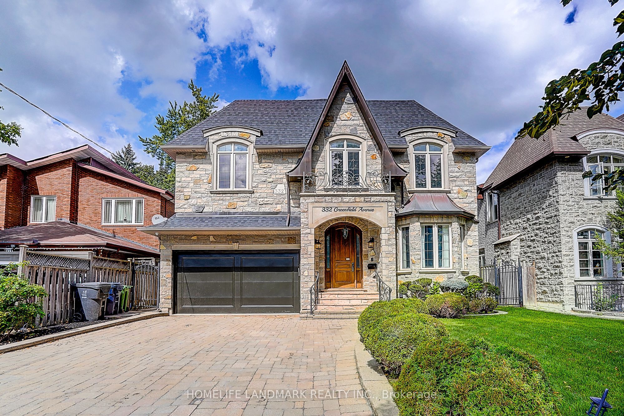 332 Greenfield Avenue, Toronto, On M2n 3e6