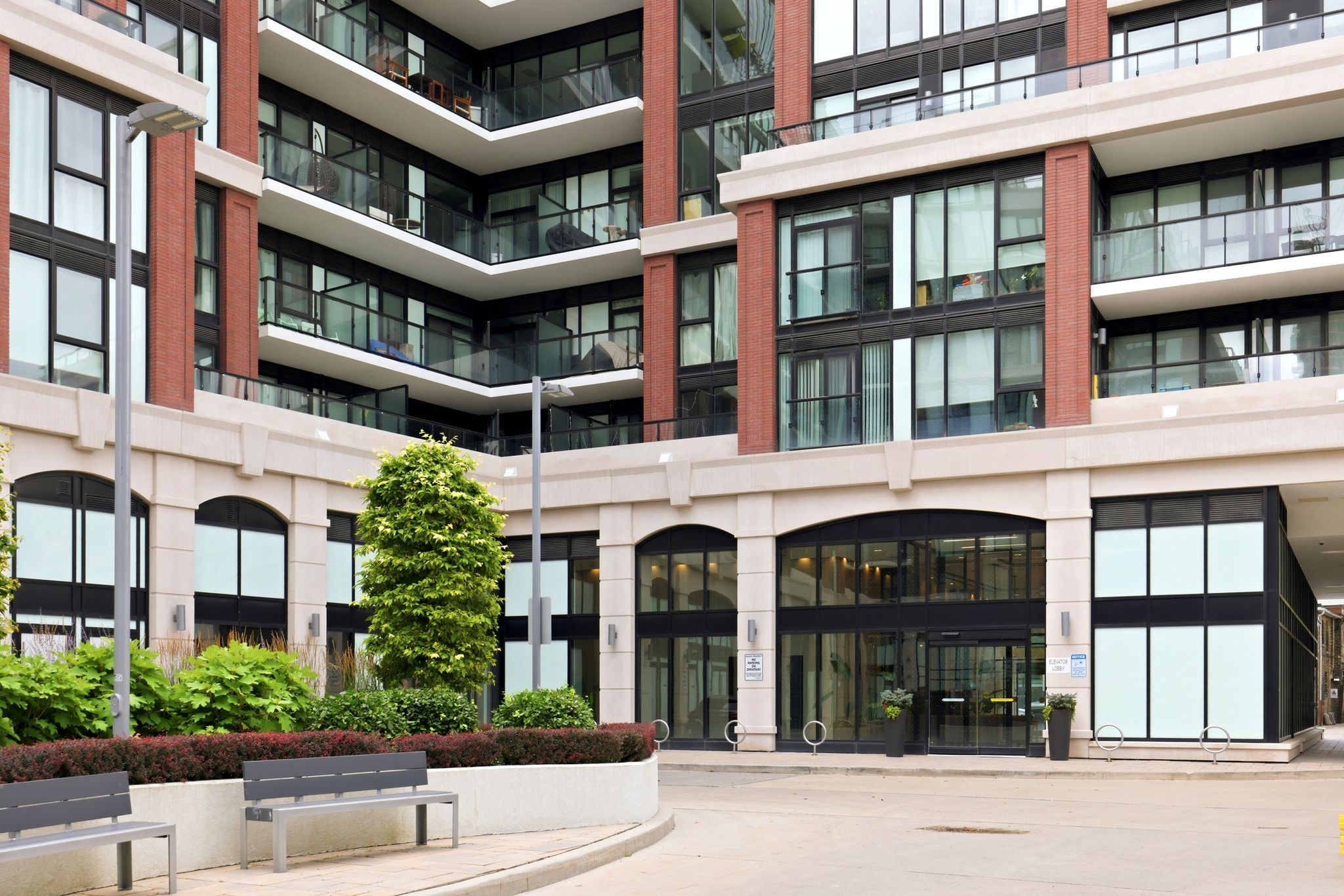 1 Belsize Drive Ph6, Toronto, On M4s 0b9