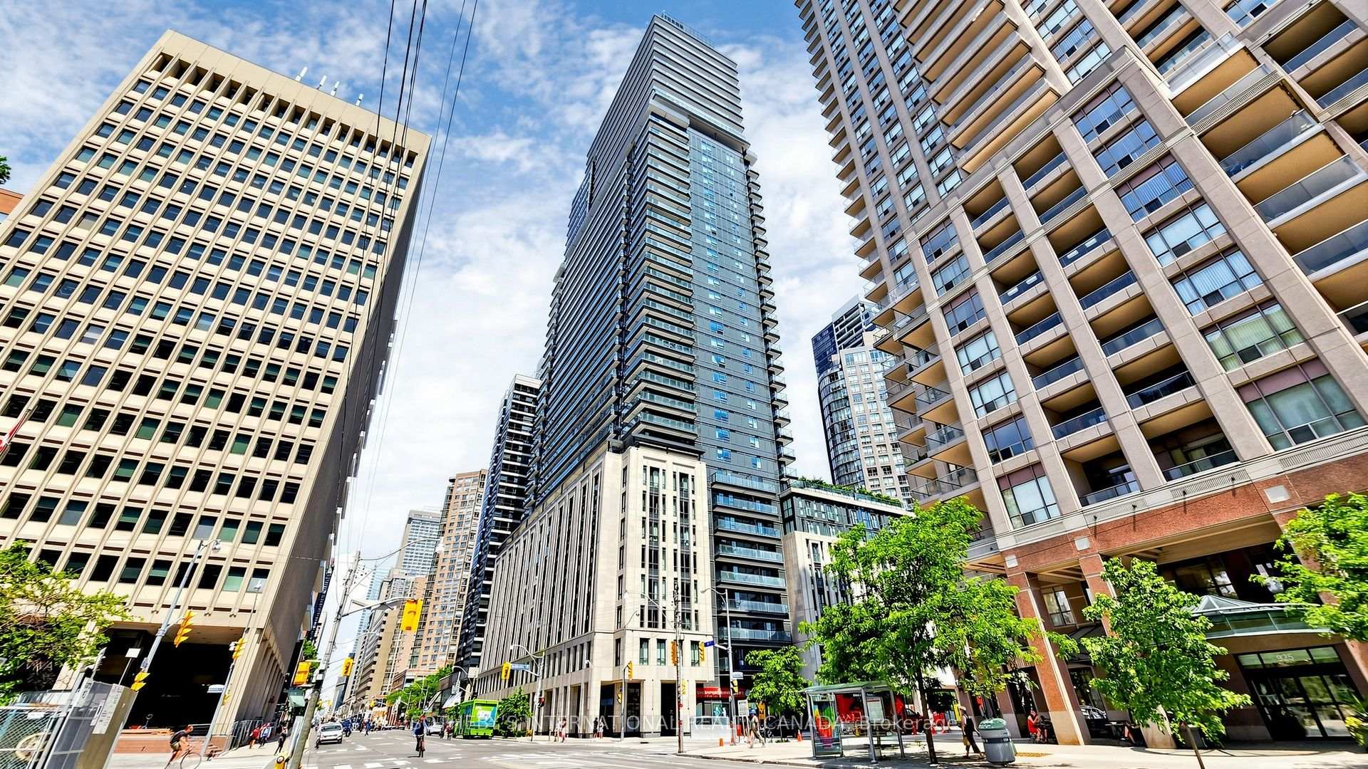 955 Bay Street 3807, Toronto, On M5s 0c6