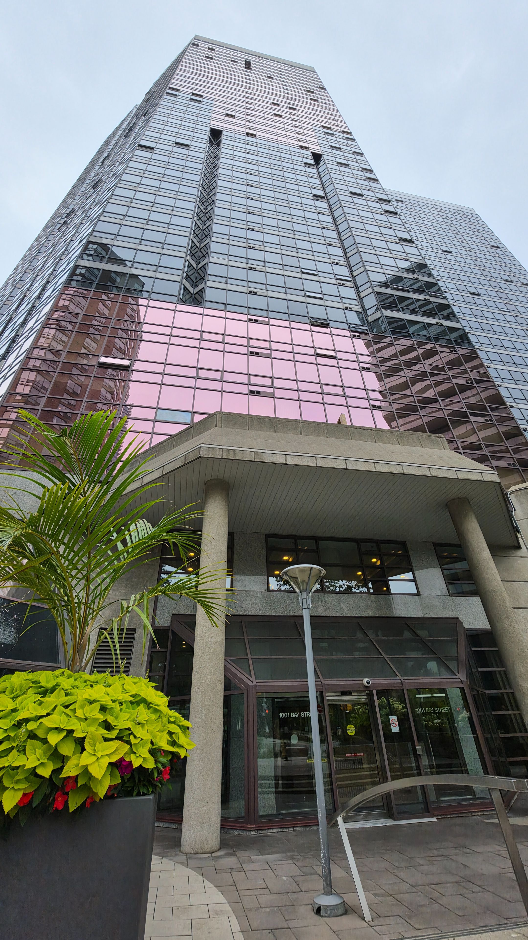 1001 Bay Street 2019, Toronto, On M5s 3a6