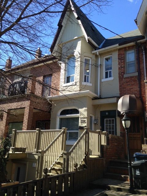 376 Shaw Street, Toronto, On M6j 2x3