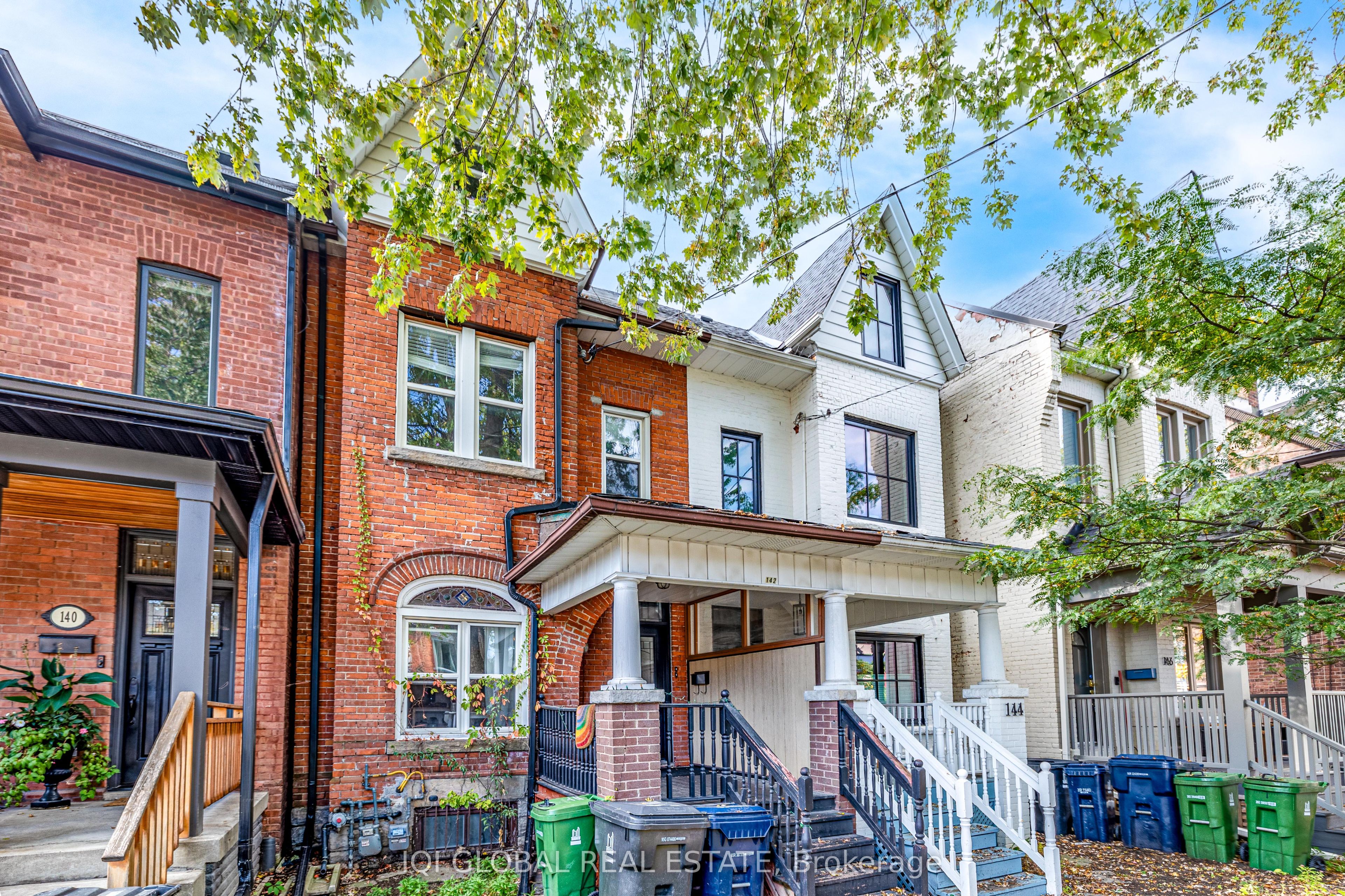 142 Grace Street Upper, Toronto, On M6j 2s2