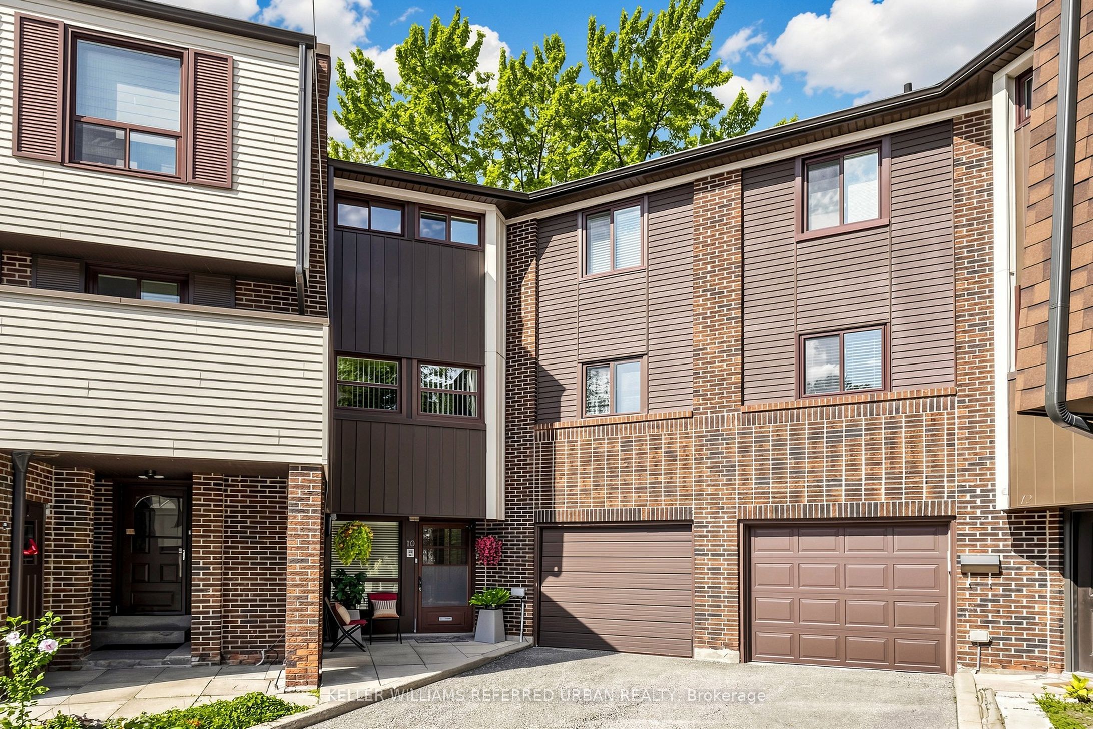 10 Turret Hillway Way, Toronto, On M2h 3a8