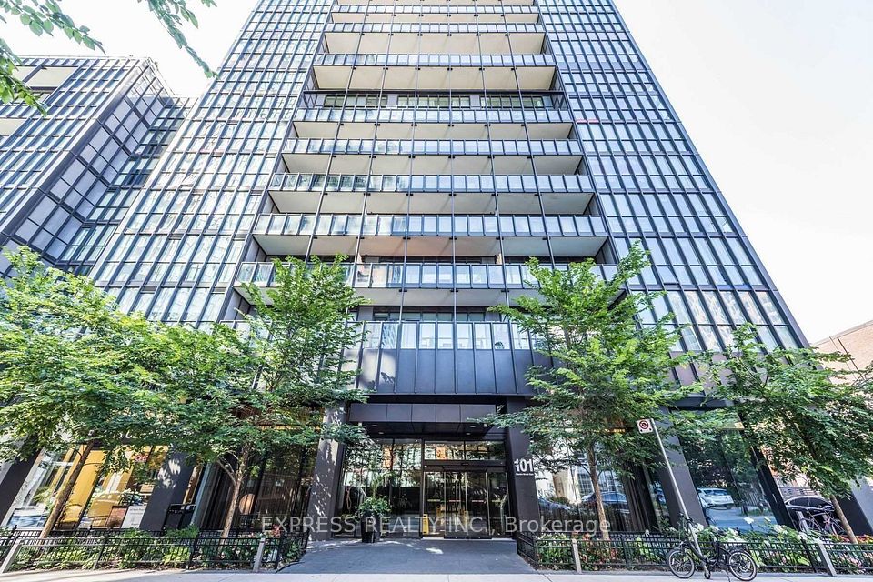 101 Charles Street E 716, Toronto, On M4y 0a9