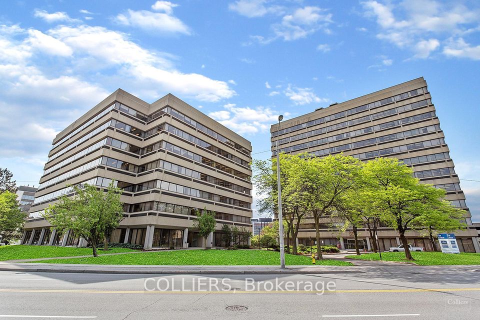 515 Consumers Road 205, Toronto, On M2j 4v8