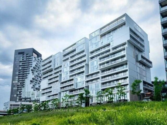 32 Trolley Crescent 1223, Toronto, On M5a 0e9