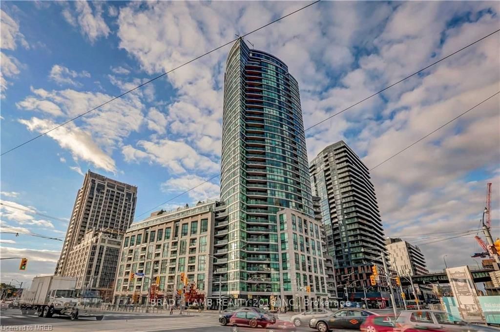 600 Fleet Street 220, Toronto, On M5v 1b7