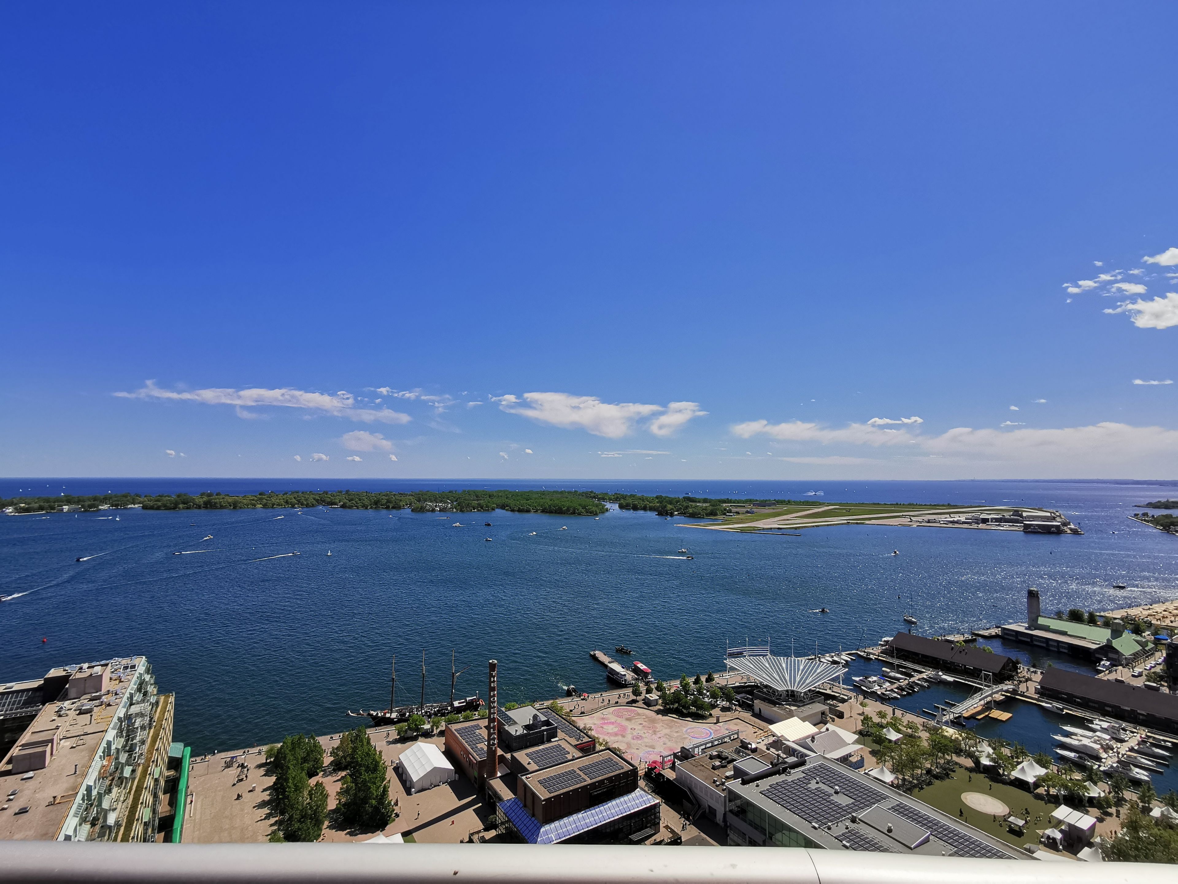 208 Queens Quay W 3307, Toronto, On M5j 2y5