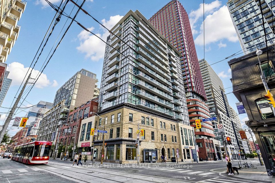 39 Sherbourne Street 1404, Toronto, On M5a 0l8