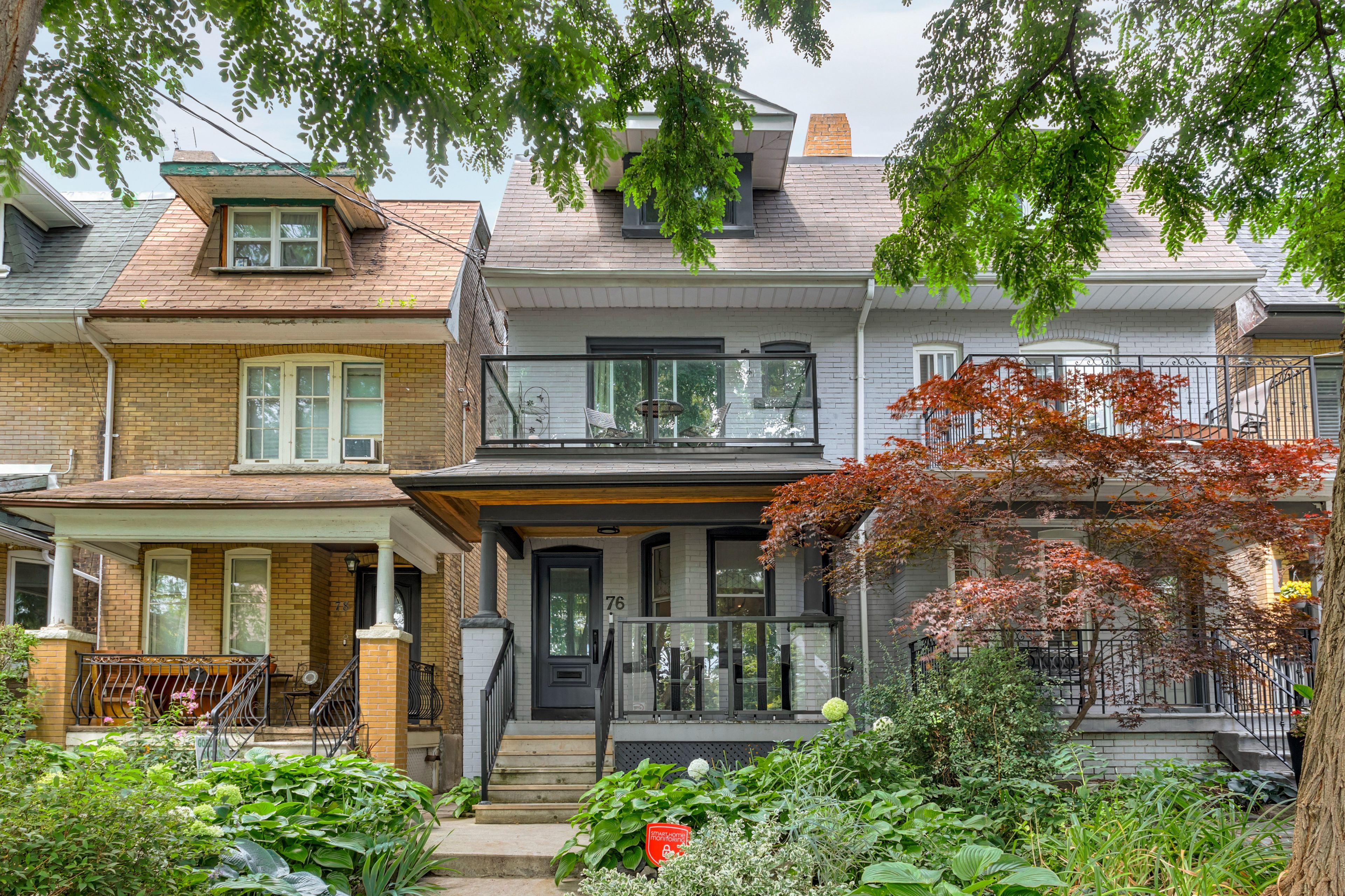 76 Tyrrel Avenue, Toronto, On M6g 2g4