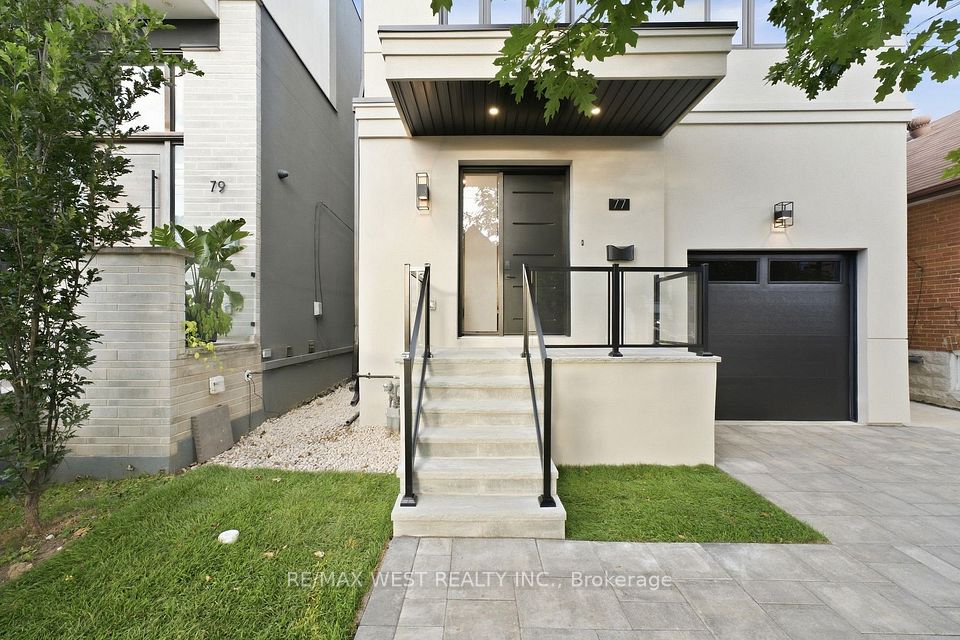 77 Alameda Avenue, Toronto, On M6c 3w4