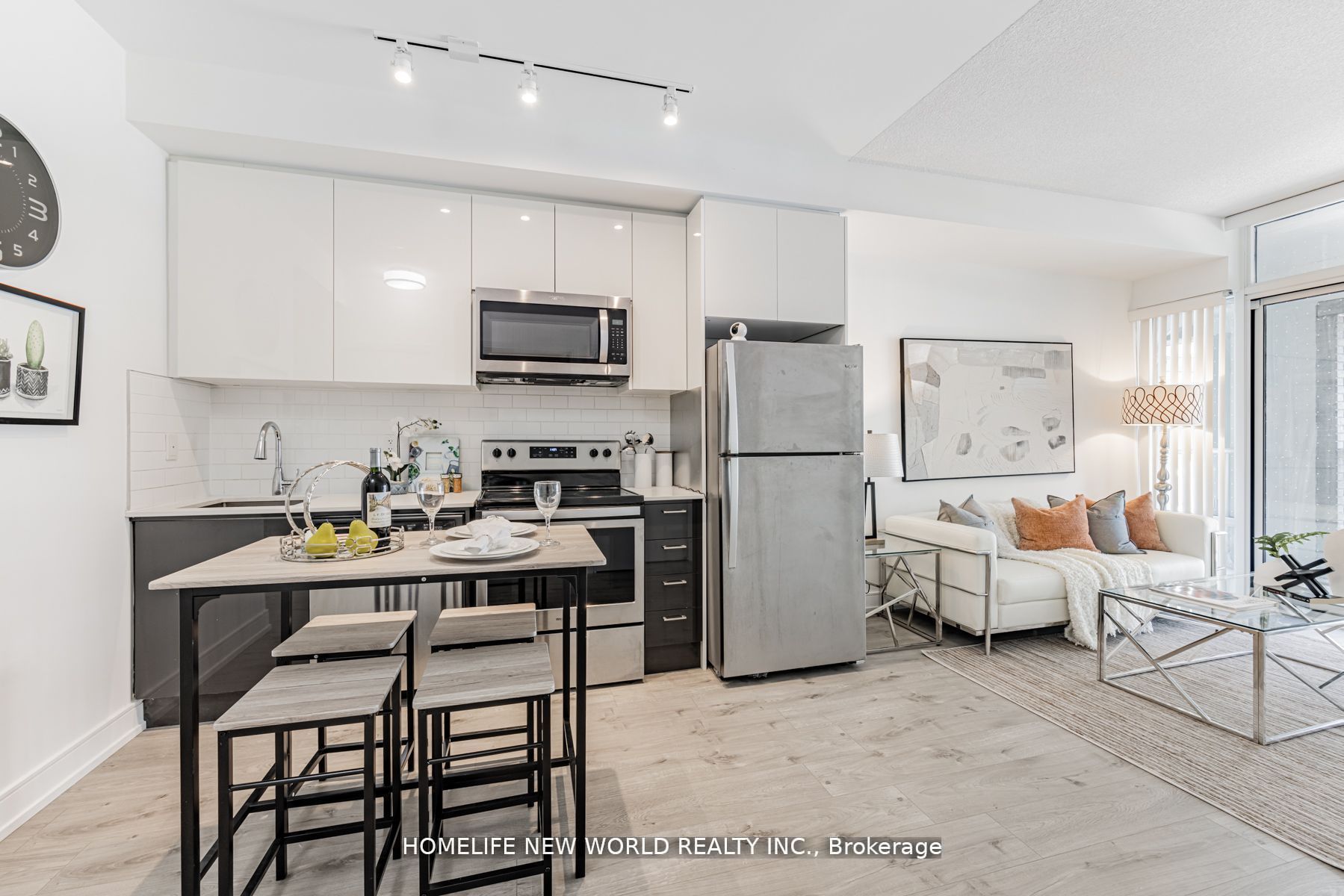 621 Sheppard Avenue E 250, Toronto, On M2k 1b5