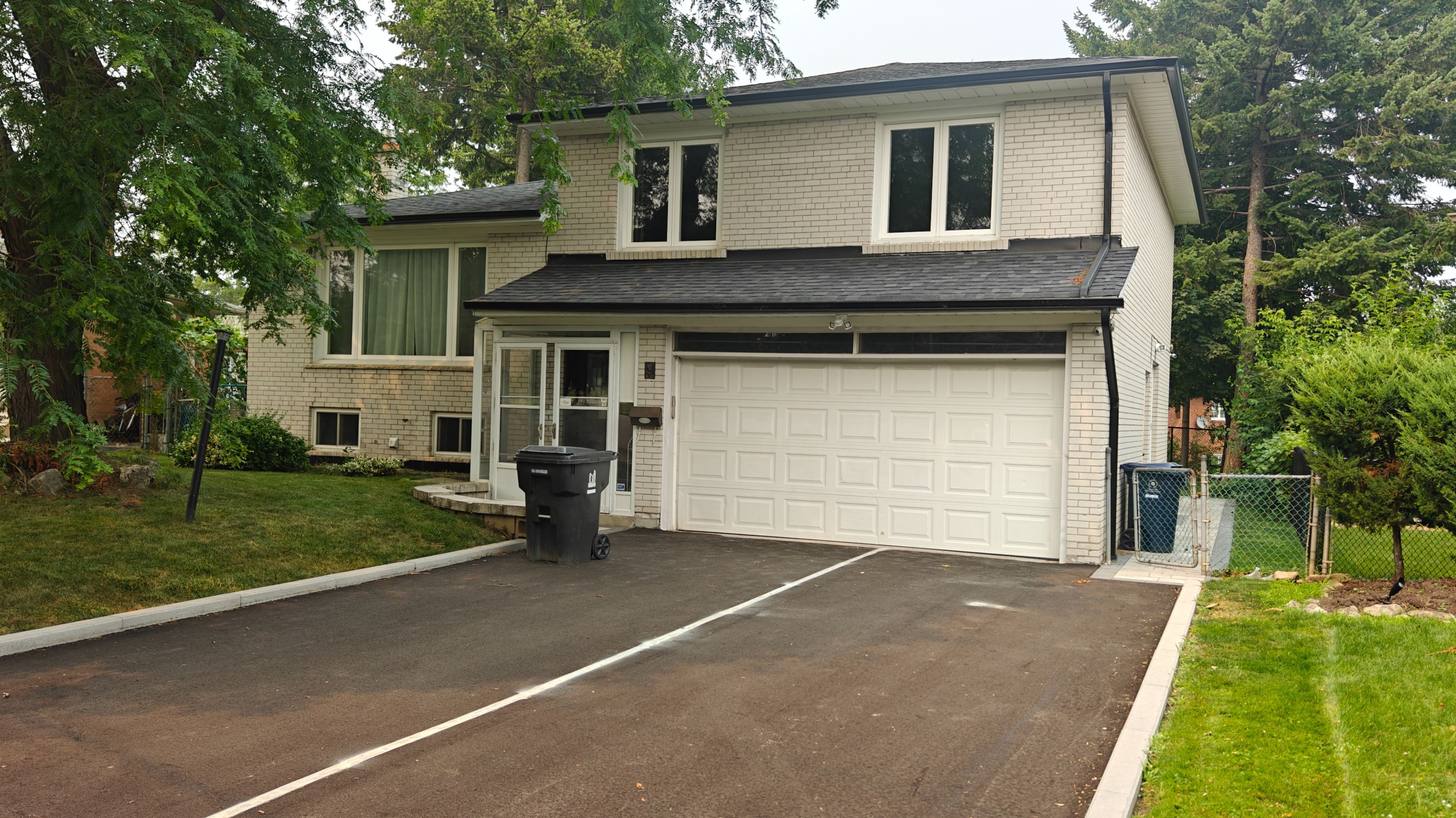 9 Mosedale Crescent Lower, Toronto, On M2j 3a3