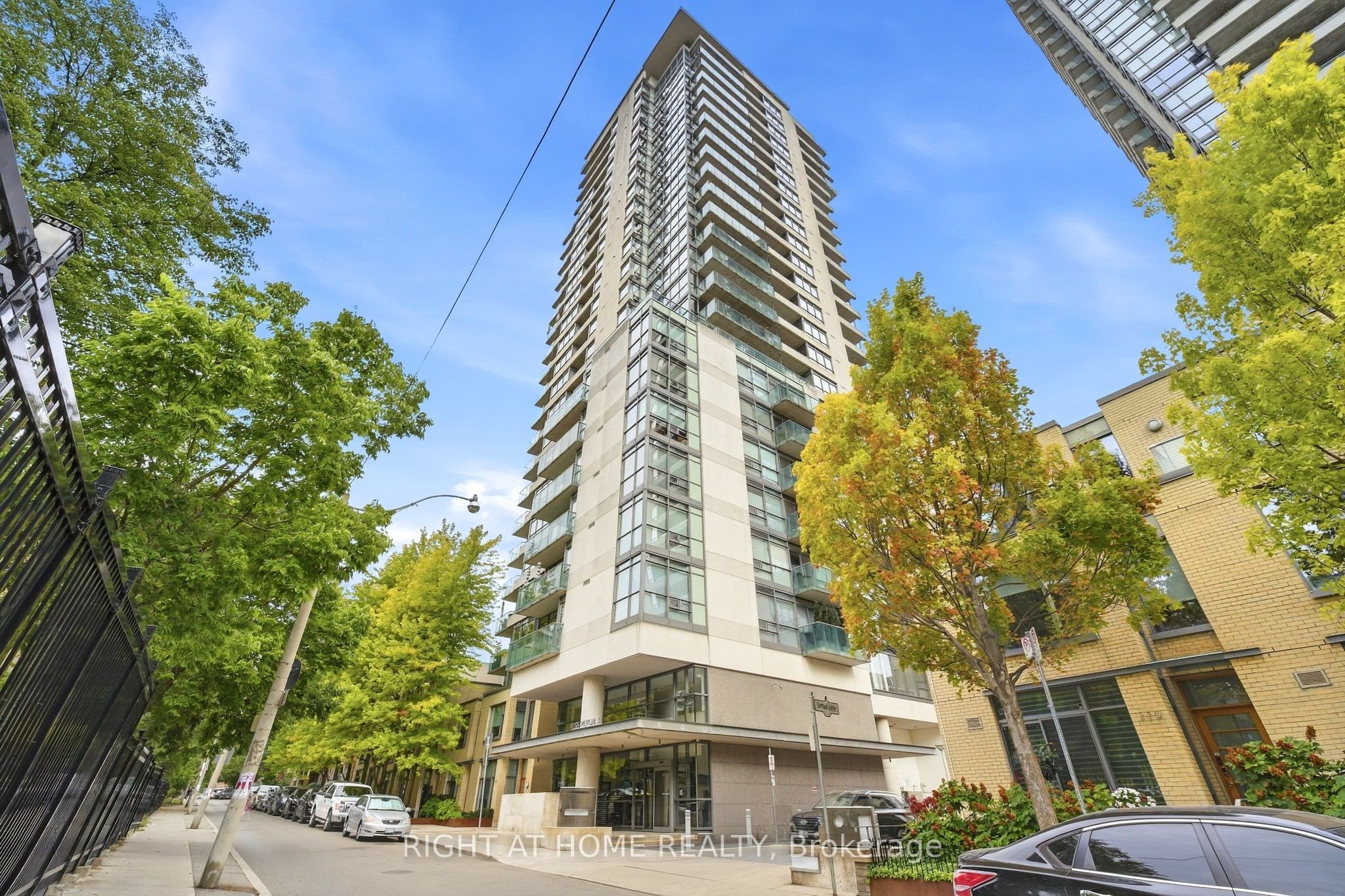 285 Mutual Street 1908, Toronto, On M4y 3c5