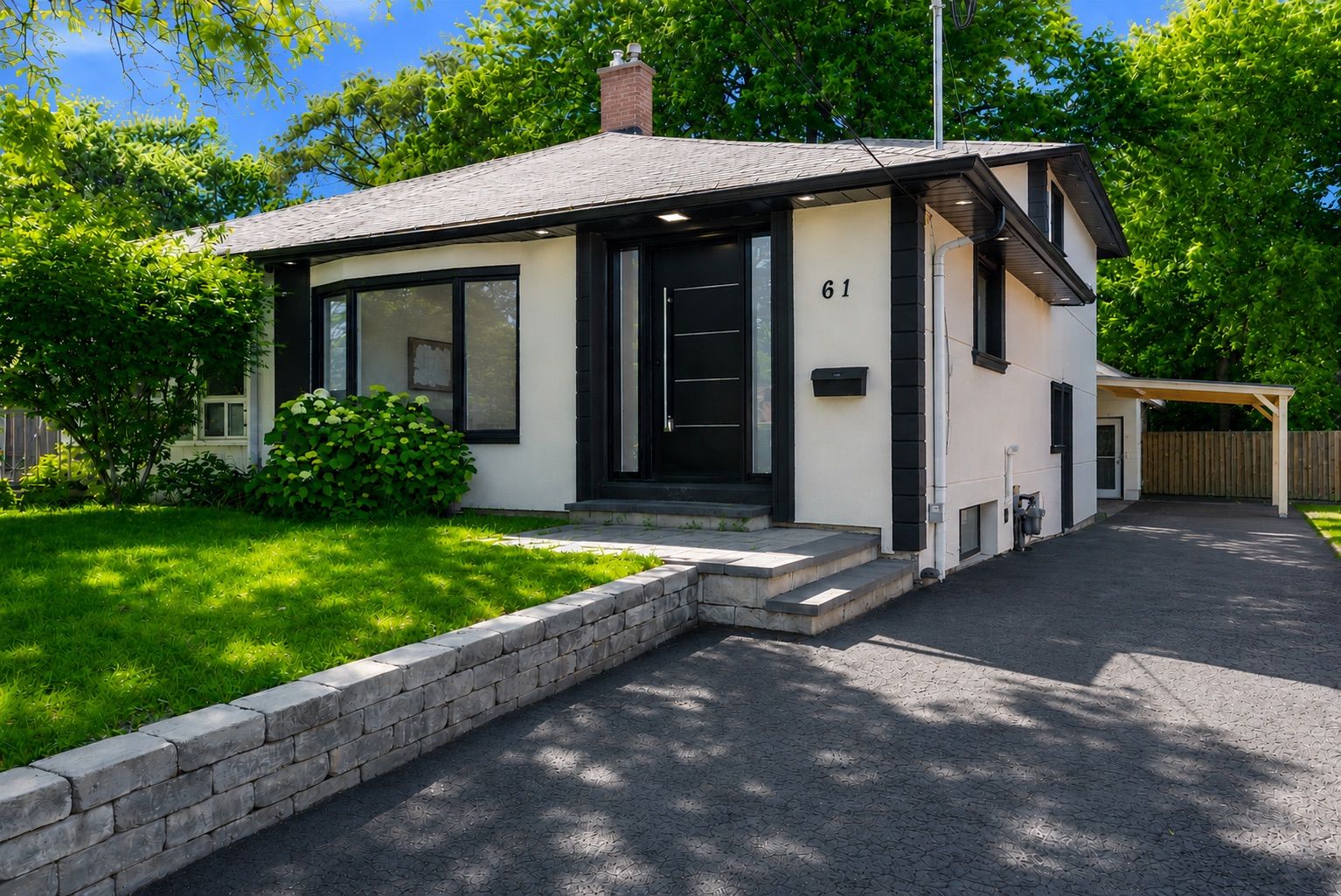 61 Sundial Crescent, Toronto, On M4a 2j7