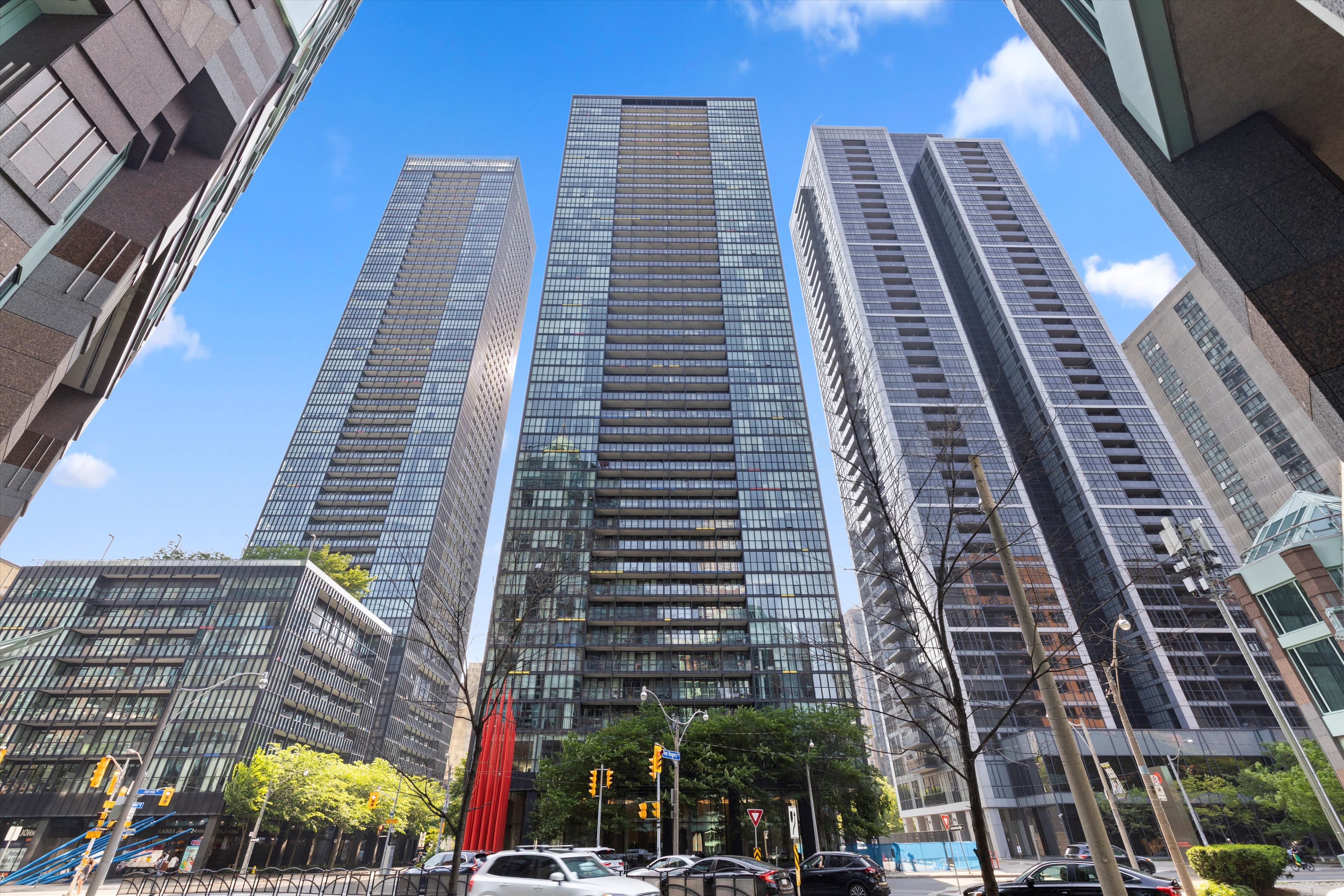 110 Charles Street E 4403, Toronto, On M4y 1t5