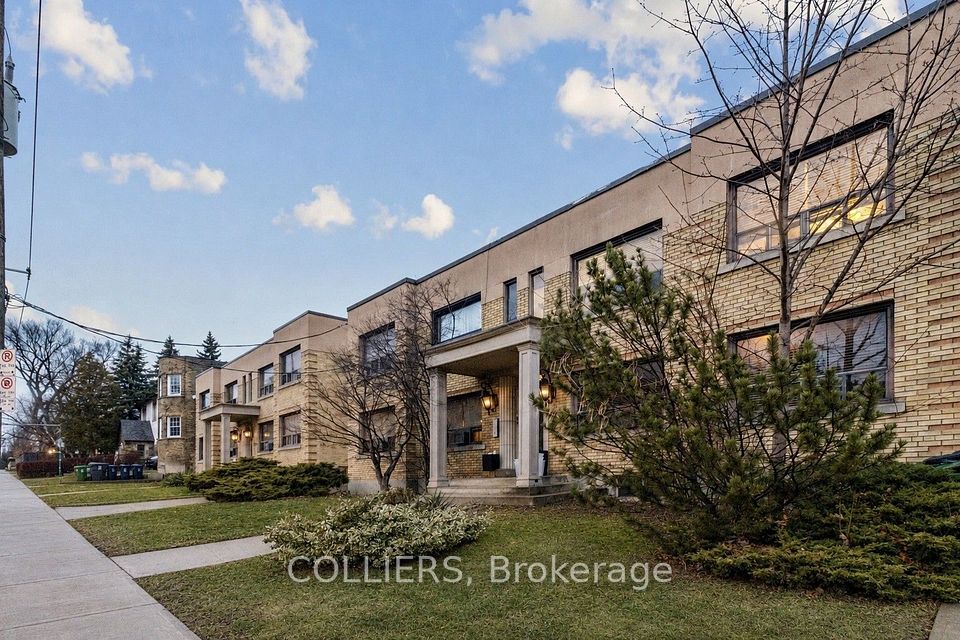 1703/1705 Bathurst Street, Toronto, On M5p 3k2