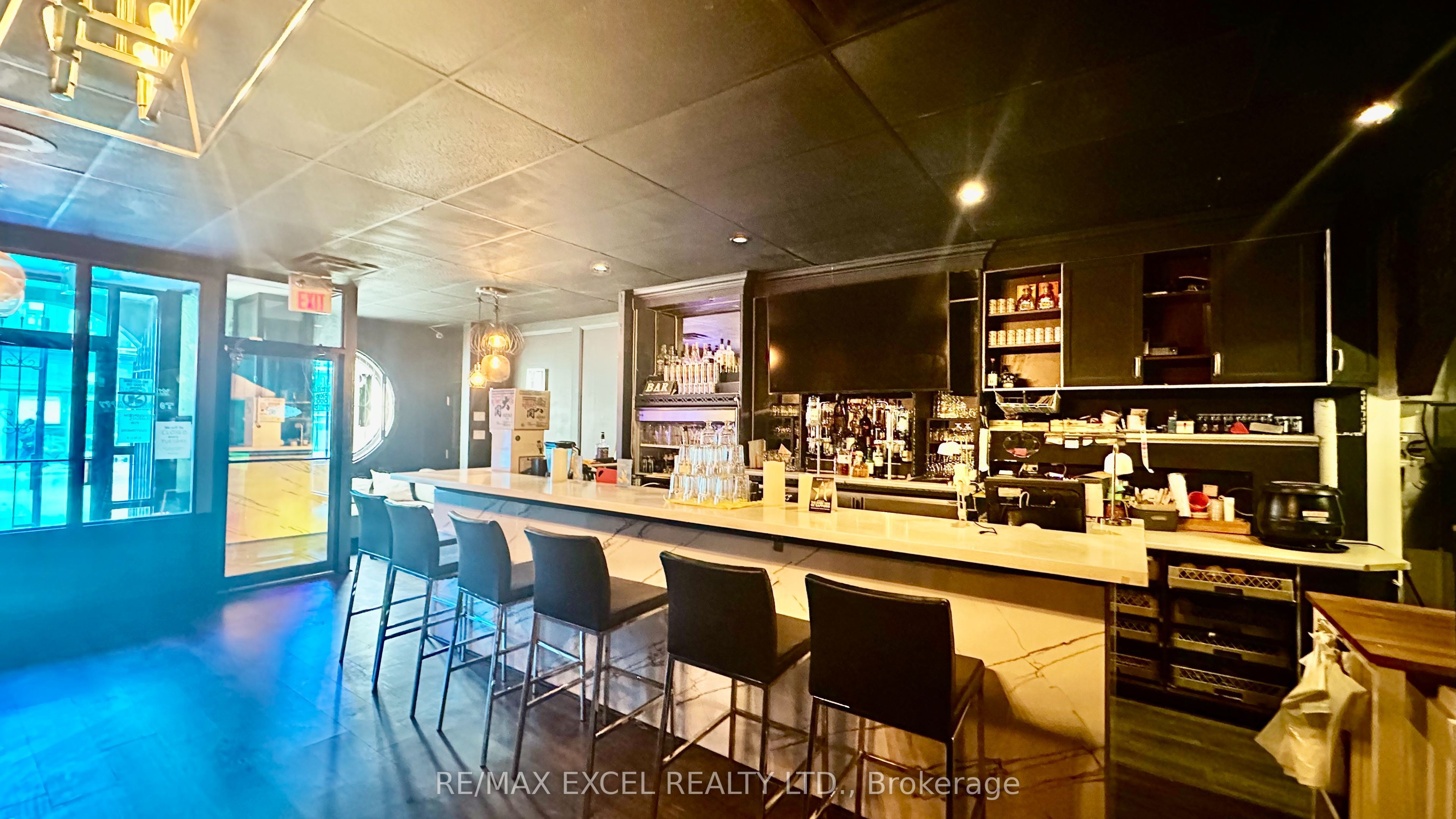 383 Dundas Street E, Toronto, On M5a 2a5