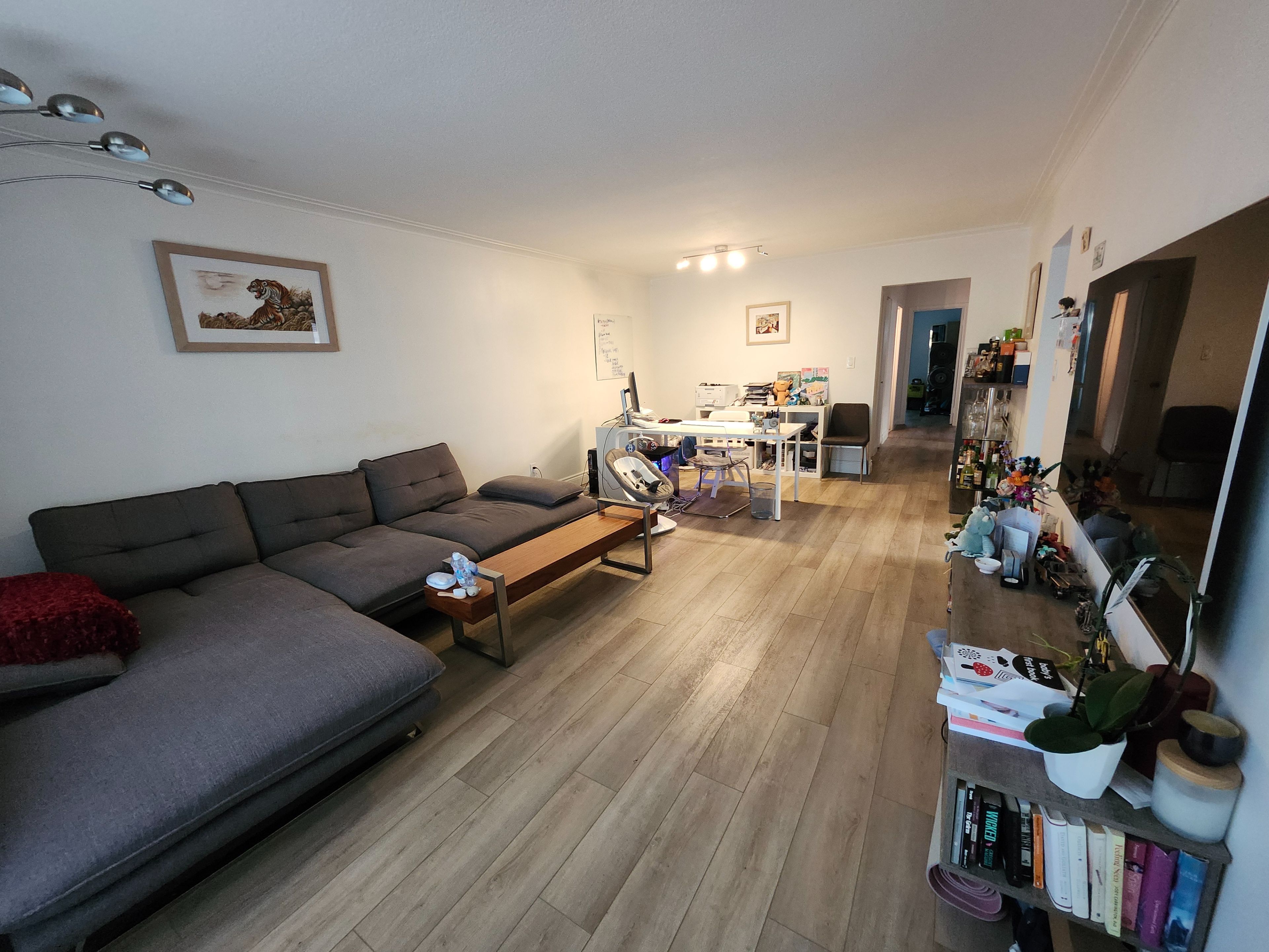 37 Summerside Crescent Main, Toronto, On M2h 1w9
